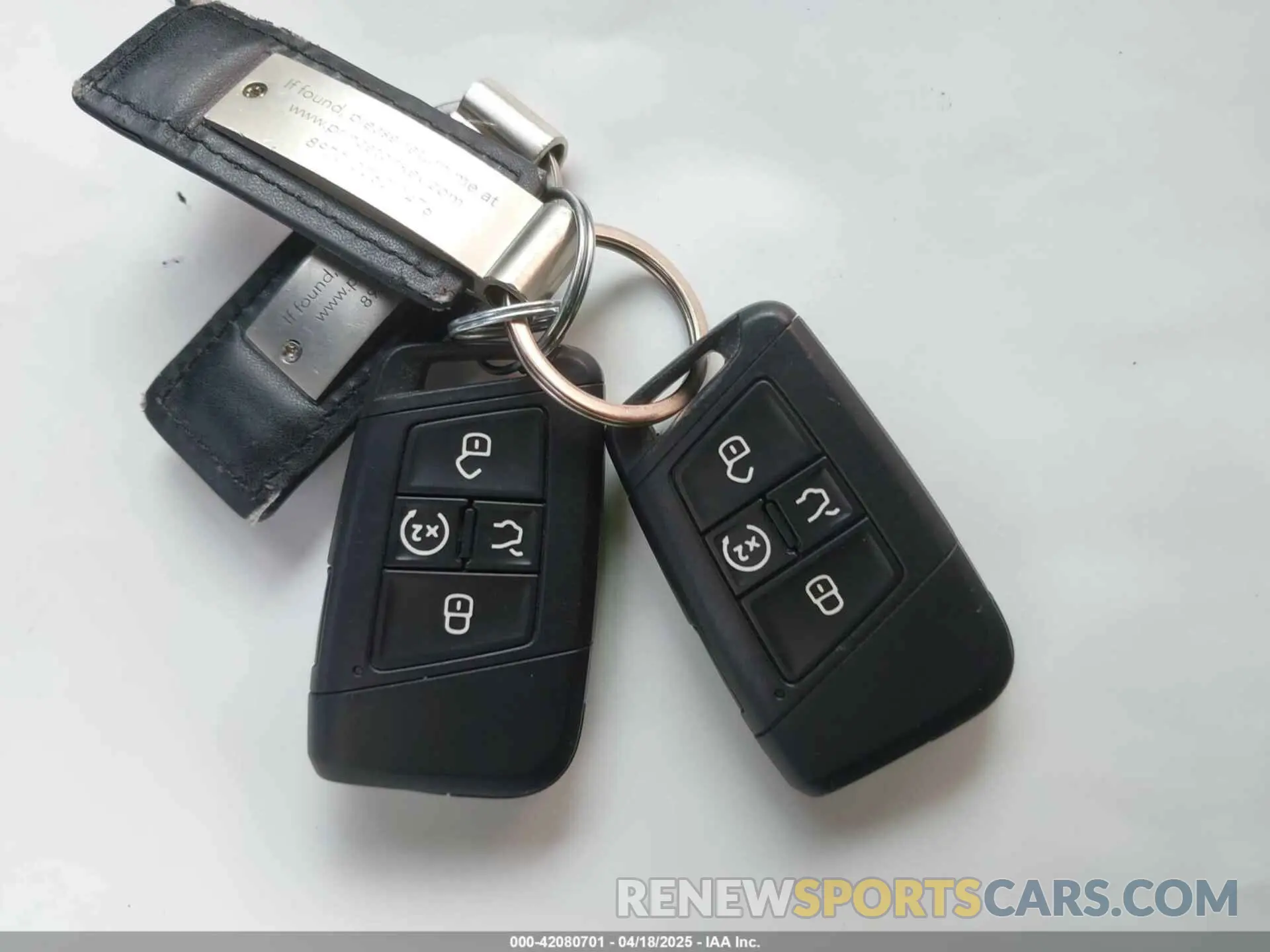 11 Photograph of a damaged car 1V2UR2CA4KC616890 VOLKSWAGEN ATLAS 2019