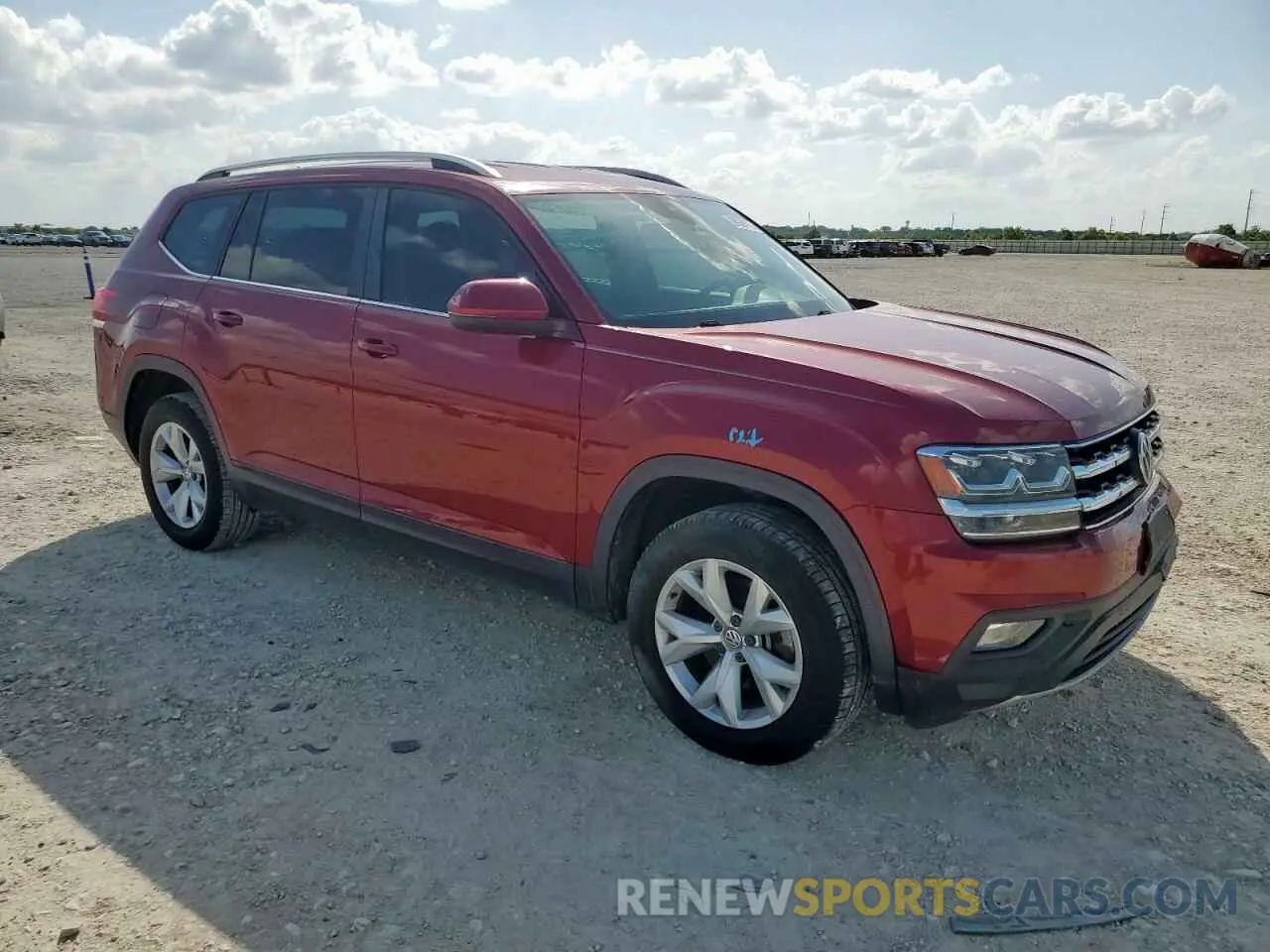 4 Photograph of a damaged car 1V2UR2CA5KC521982 VOLKSWAGEN ATLAS 2019