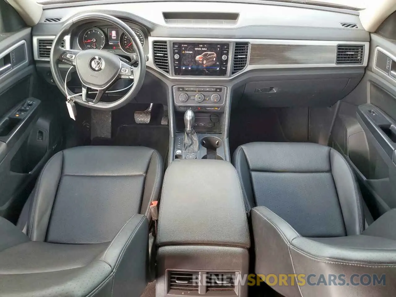8 Photograph of a damaged car 1V2UR2CA5KC521982 VOLKSWAGEN ATLAS 2019