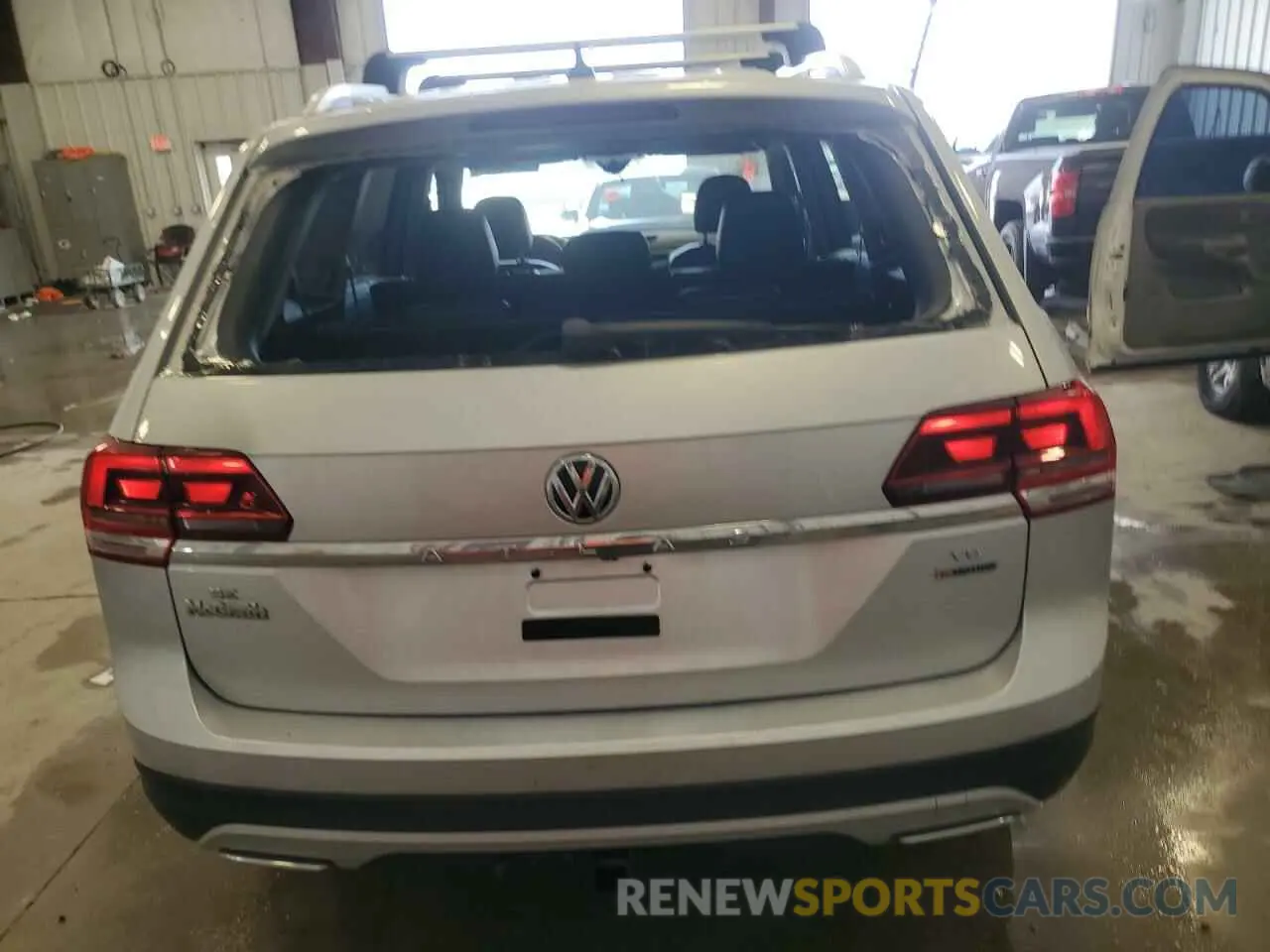 6 Фотография поврежденного автомобиля 1V2UR2CA5KC619801 VOLKSWAGEN ATLAS 2019