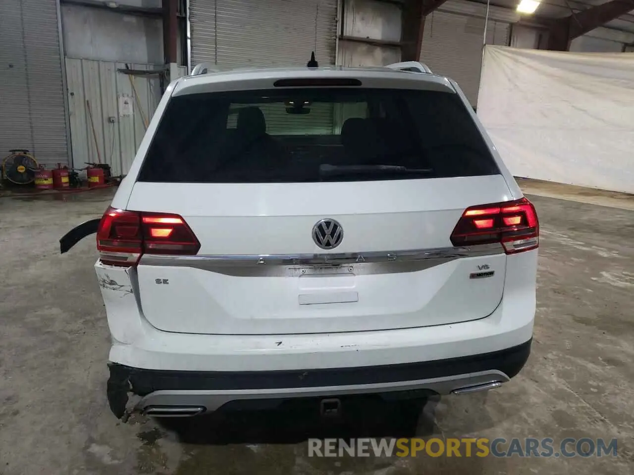 6 Фотография поврежденного автомобиля 1V2UR2CA6KC580782 VOLKSWAGEN ATLAS 2019