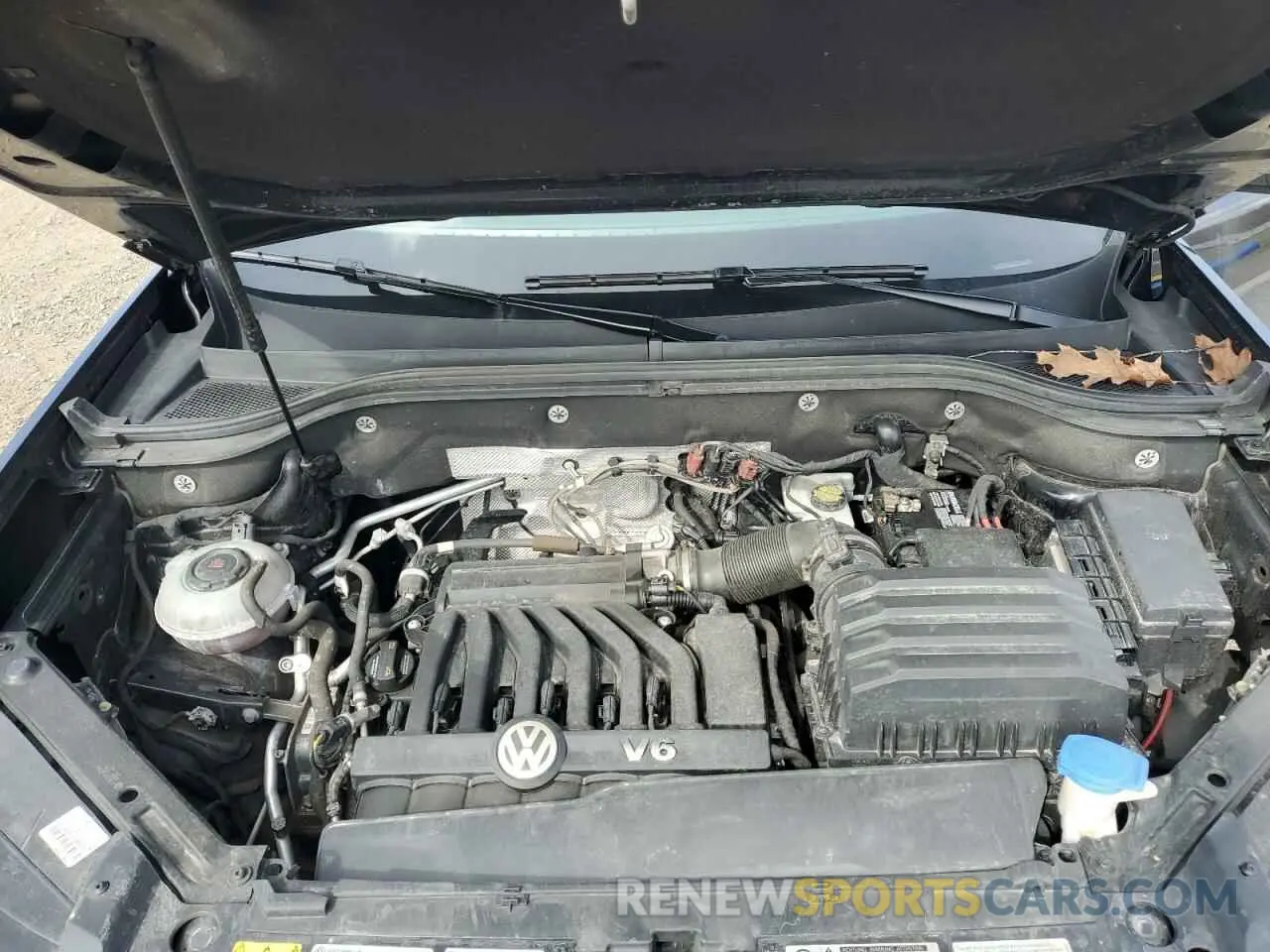 13 Photograph of a damaged car 1V2UR2CA7KC514595 VOLKSWAGEN ATLAS 2019