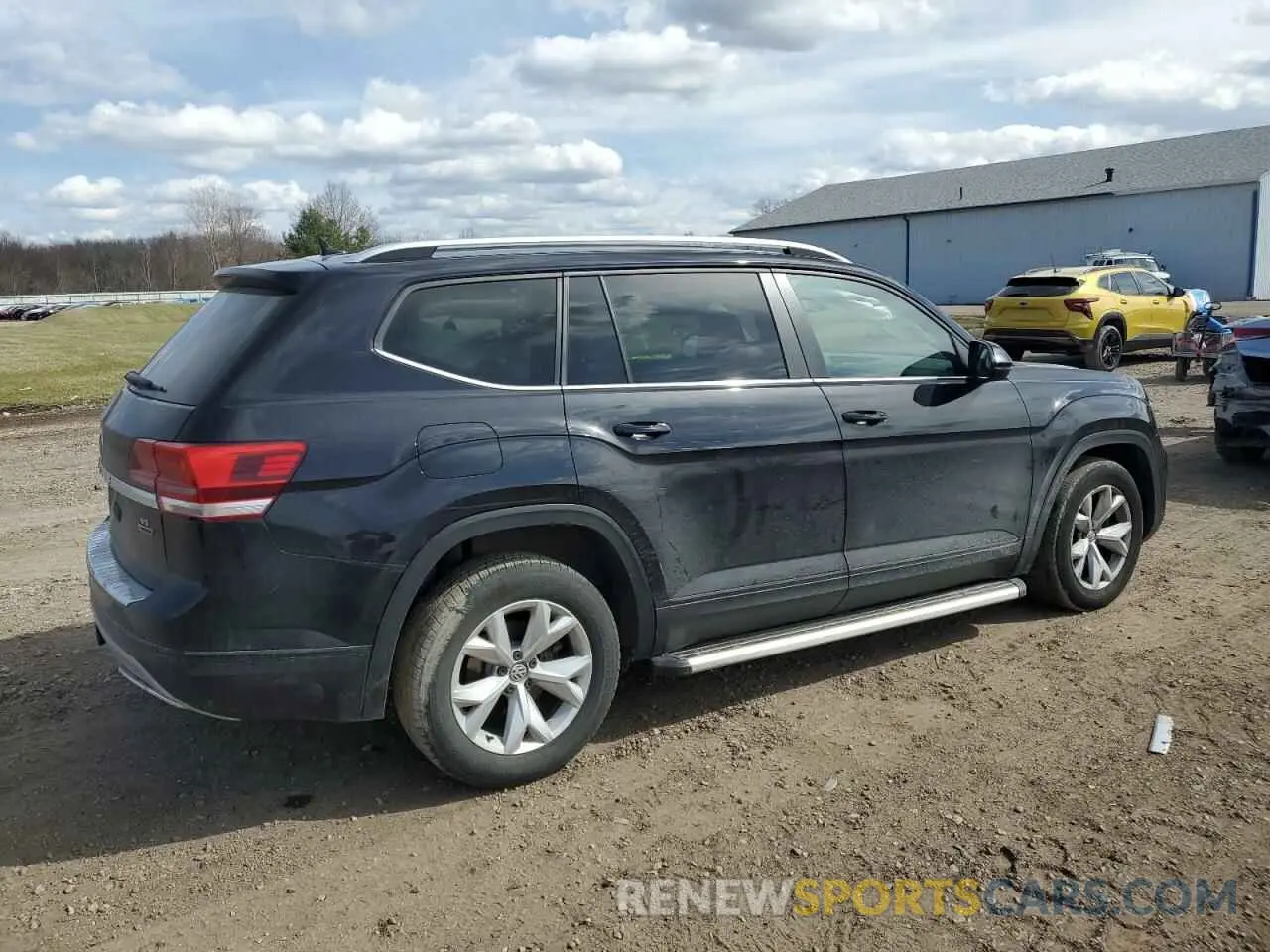 3 Photograph of a damaged car 1V2UR2CA7KC514595 VOLKSWAGEN ATLAS 2019