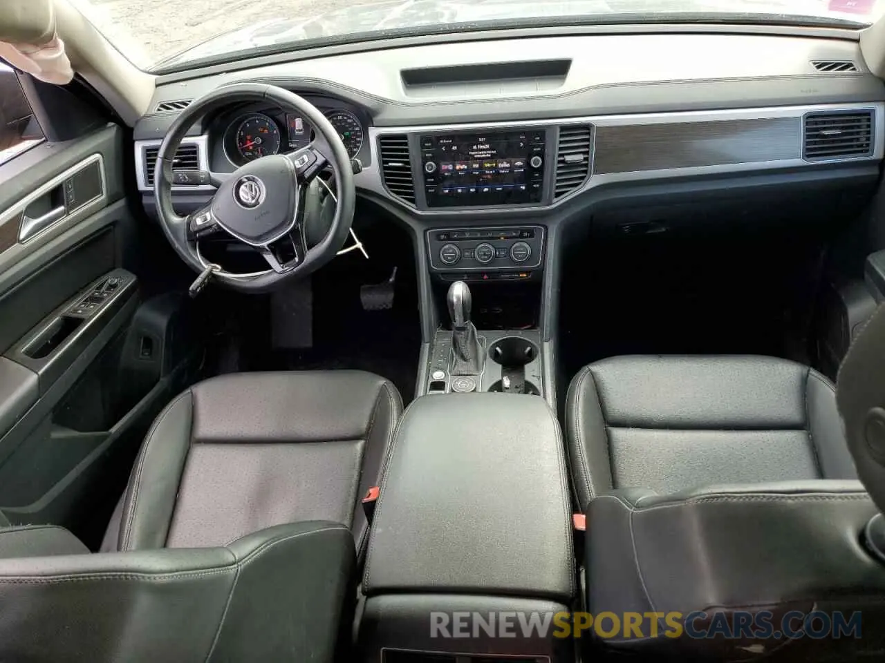 8 Photograph of a damaged car 1V2UR2CA7KC514595 VOLKSWAGEN ATLAS 2019