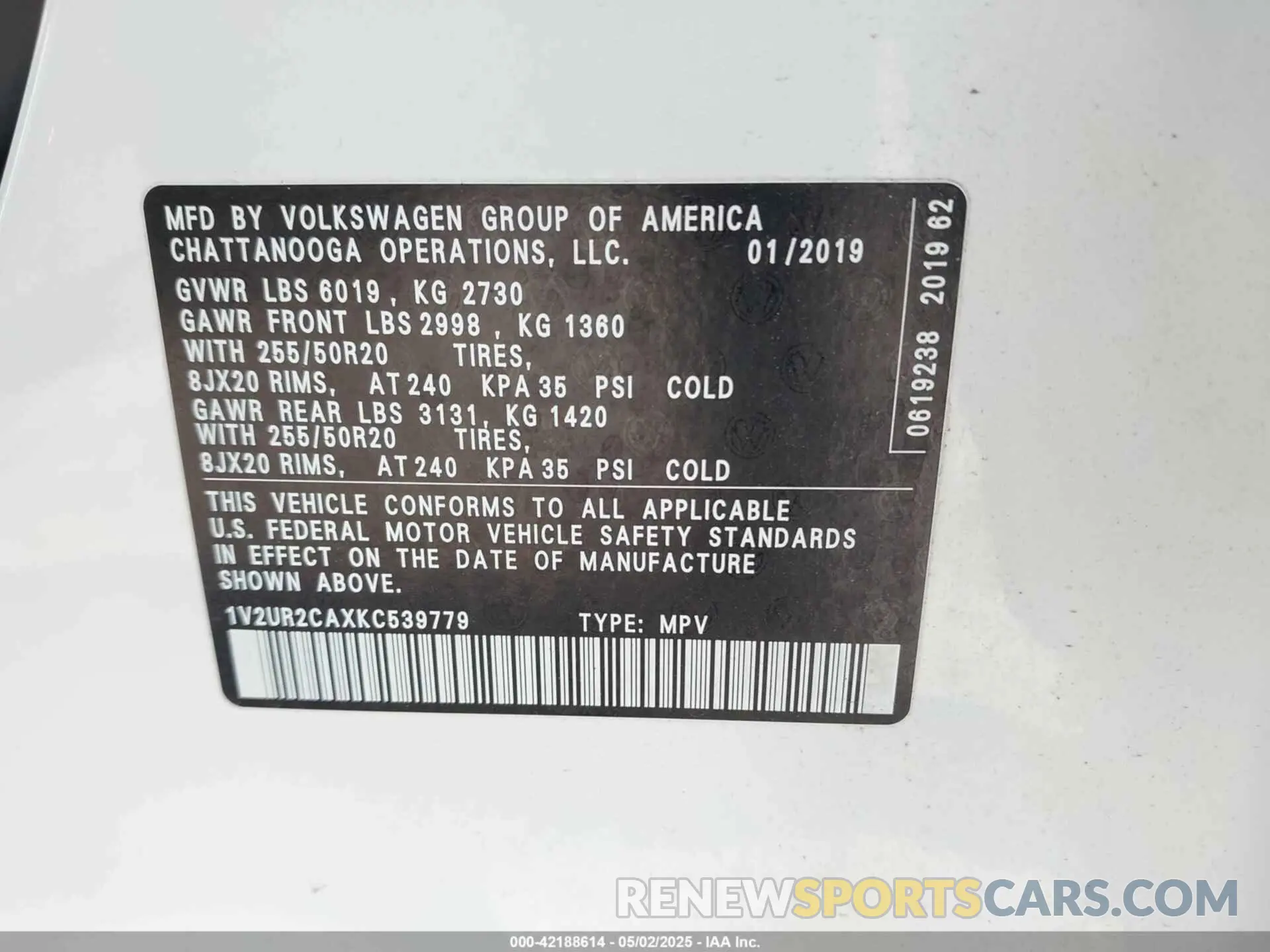 9 Photograph of a damaged car 1V2UR2CAXKC539779 VOLKSWAGEN ATLAS 2019