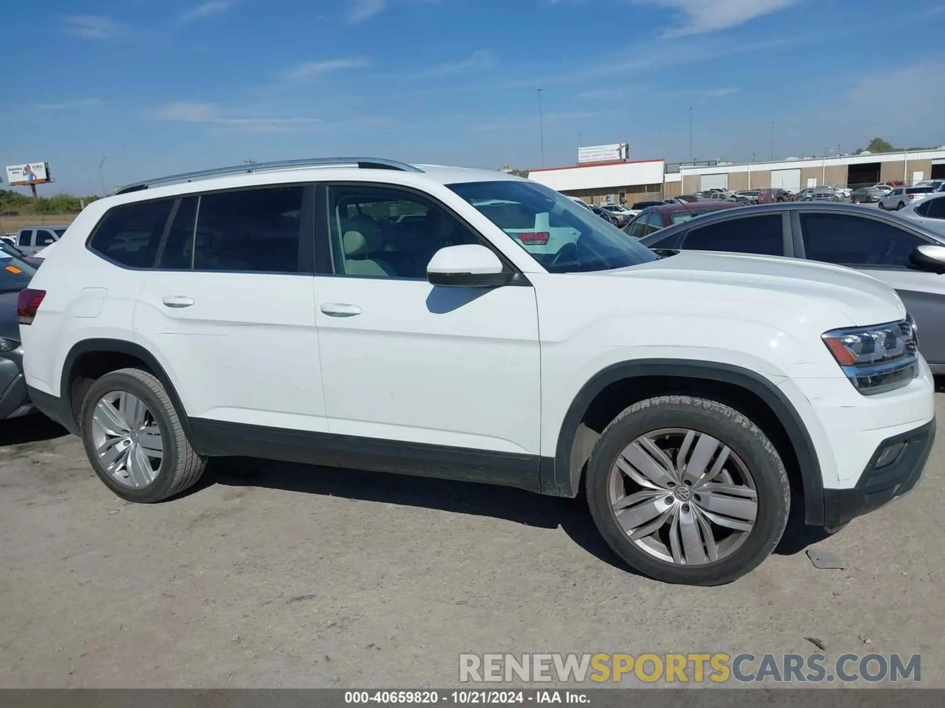 13 Photograph of a damaged car 1V2WR2CA1KC545124 VOLKSWAGEN ATLAS 2019