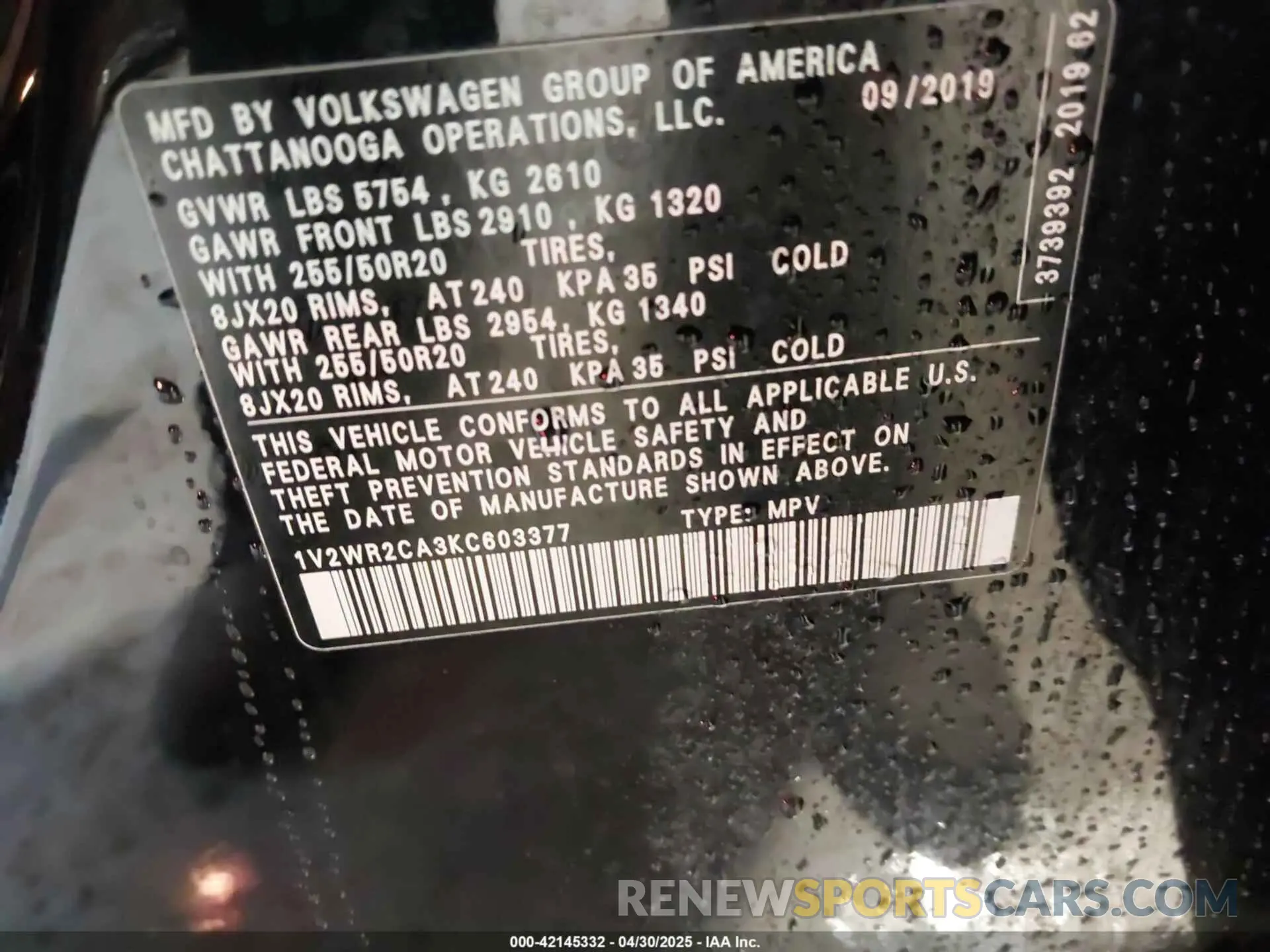 9 Photograph of a damaged car 1V2WR2CA3KC603377 VOLKSWAGEN ATLAS 2019
