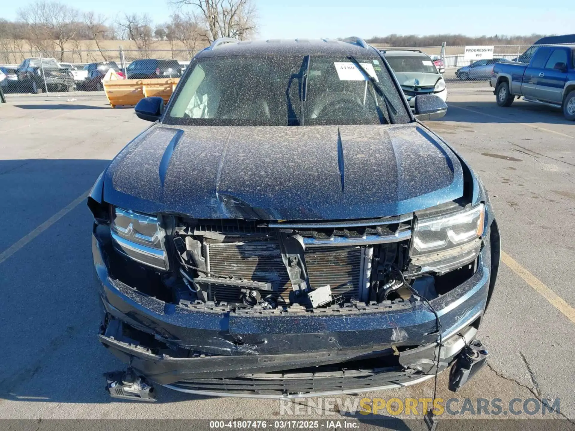 12 Photograph of a damaged car 1V2WR2CA6KC564820 VOLKSWAGEN ATLAS 2019