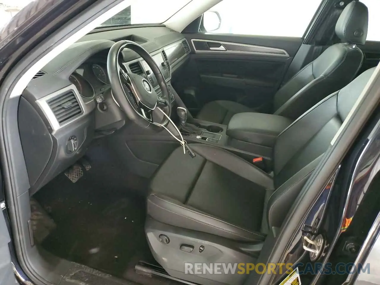 7 Photograph of a damaged car 1V2WR2CA7KC607593 VOLKSWAGEN ATLAS 2019