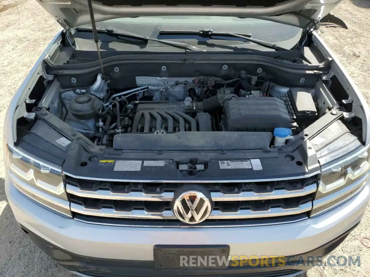11 Photograph of a damaged car 1V2WR2CA8KC509852 VOLKSWAGEN ATLAS 2019