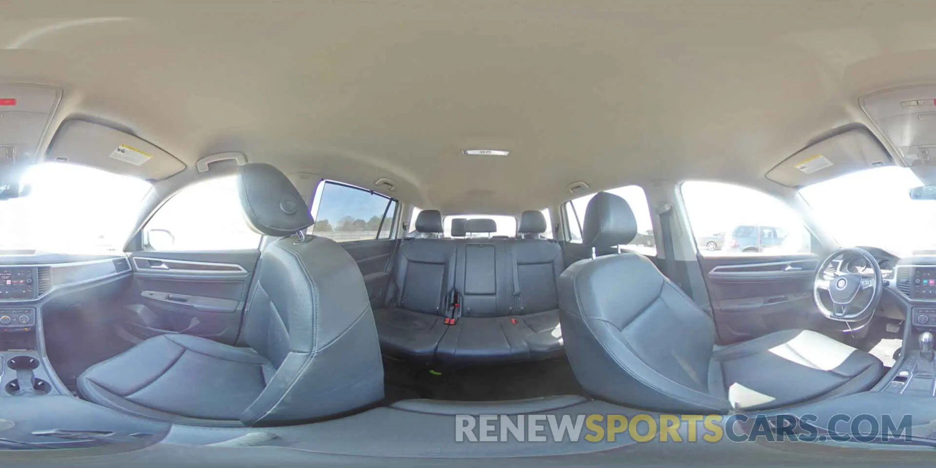15 Photograph of a damaged car 1V2WR2CA8KC509852 VOLKSWAGEN ATLAS 2019