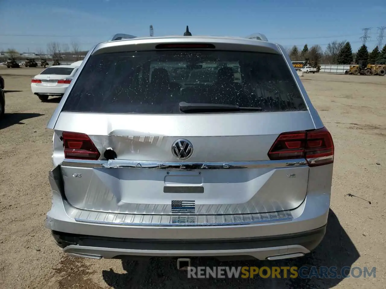 6 Photograph of a damaged car 1V2WR2CA8KC509852 VOLKSWAGEN ATLAS 2019