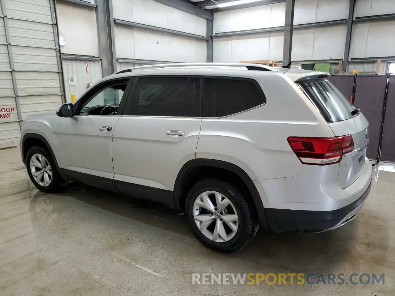 2 Photograph of a damaged car 1V2WR2CAXKC558194 VOLKSWAGEN ATLAS 2019