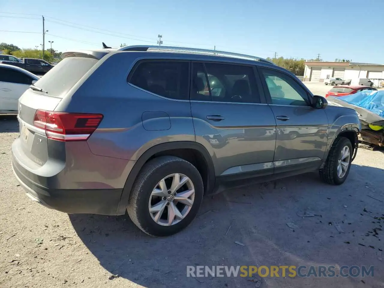 3 Photograph of a damaged car 1V2WR2CAXKC576470 VOLKSWAGEN ATLAS 2019