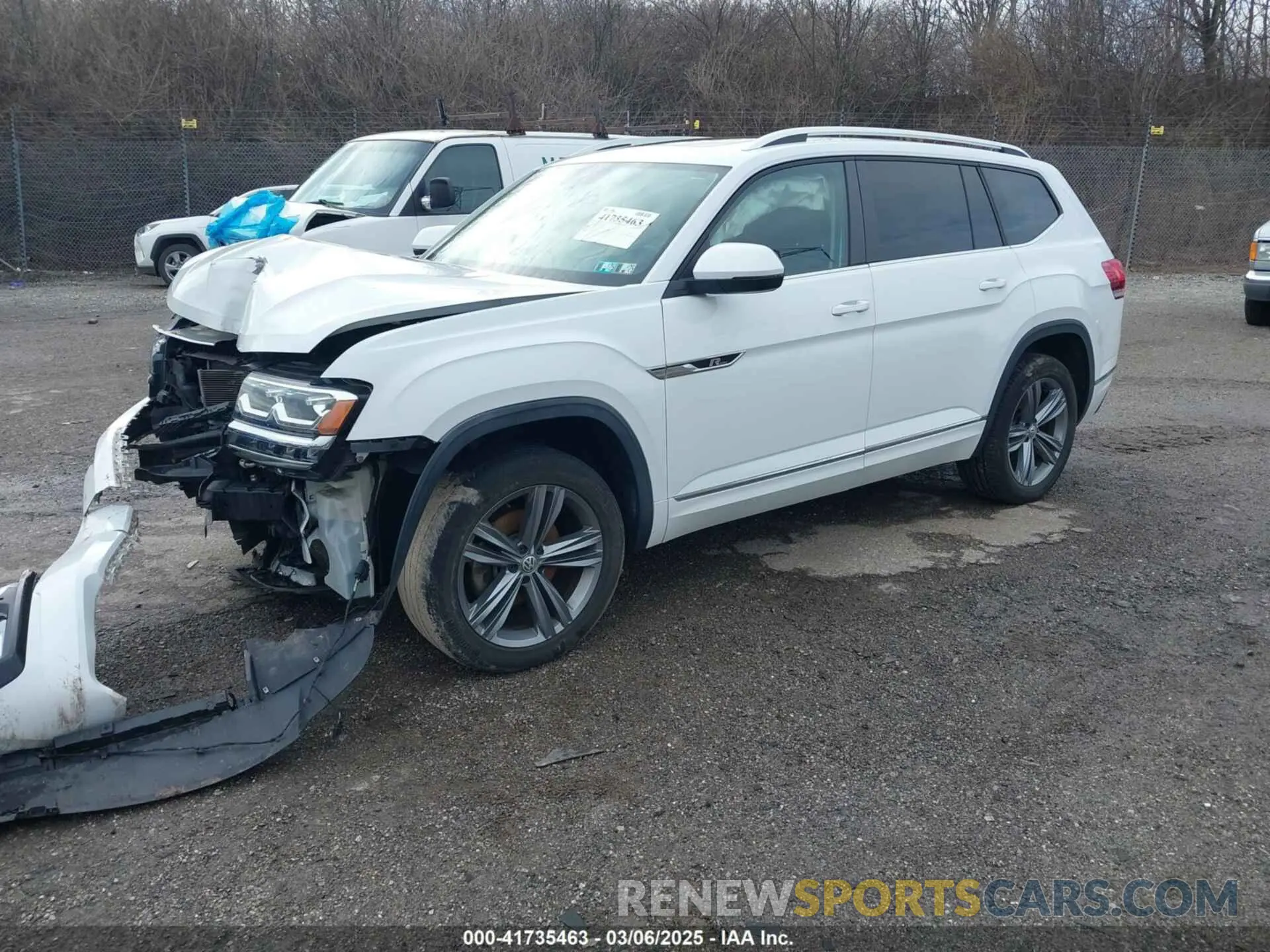 2 Фотография поврежденного автомобиля 1V2XR2CA2KC613418 VOLKSWAGEN ATLAS 2019