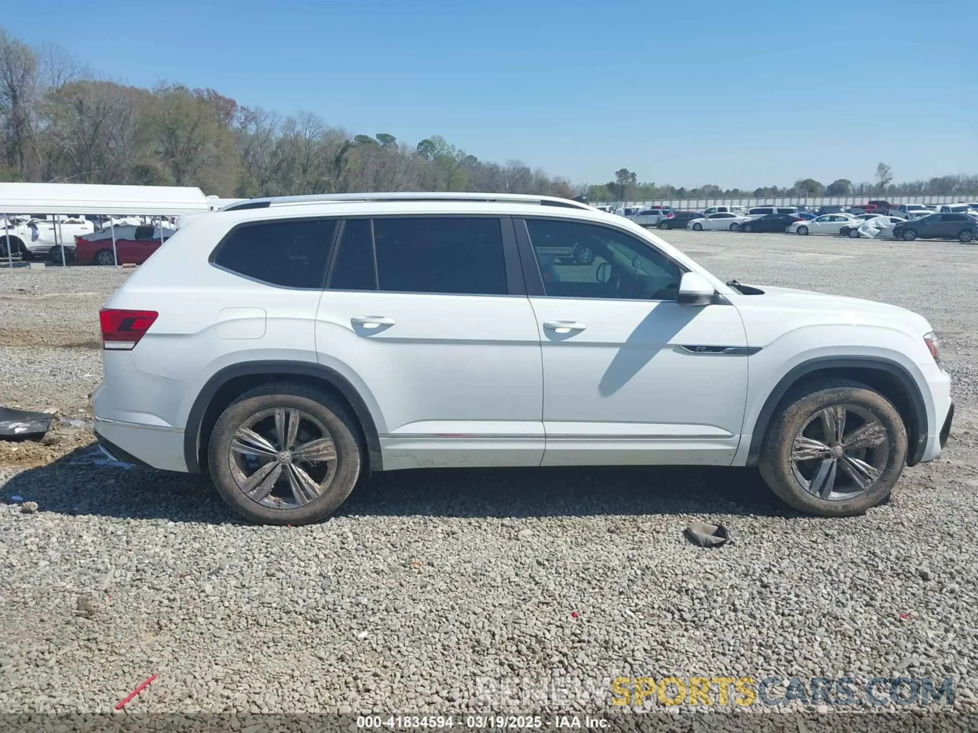 13 Photograph of a damaged car 1V2YR2CA0KC582951 VOLKSWAGEN ATLAS 2019