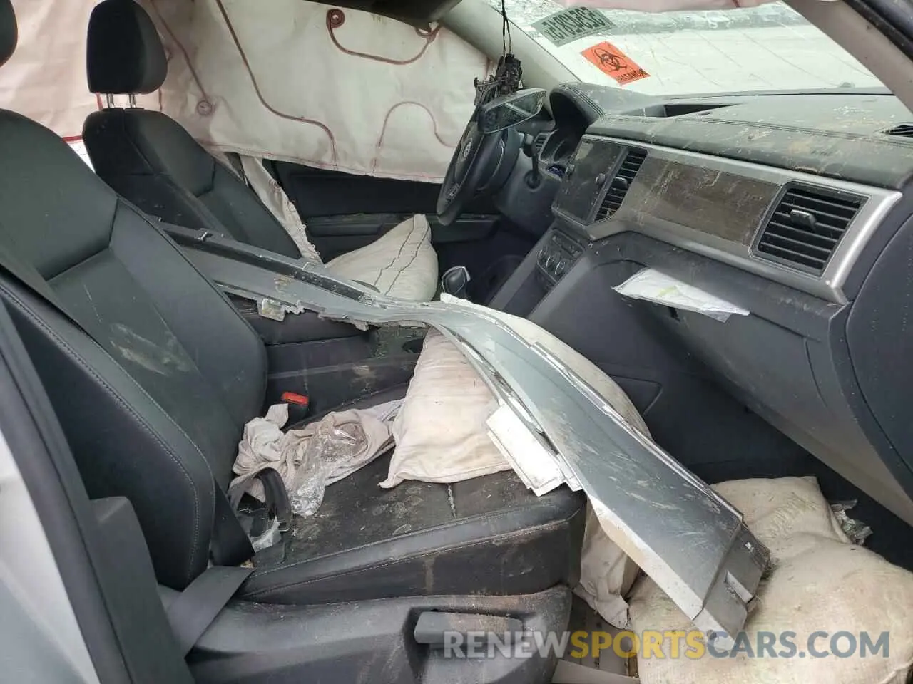 7 Фотография поврежденного автомобиля 1V2YR2CA0KC599989 VOLKSWAGEN ATLAS 2019