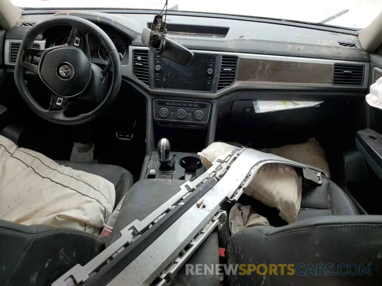 8 Фотография поврежденного автомобиля 1V2YR2CA0KC599989 VOLKSWAGEN ATLAS 2019
