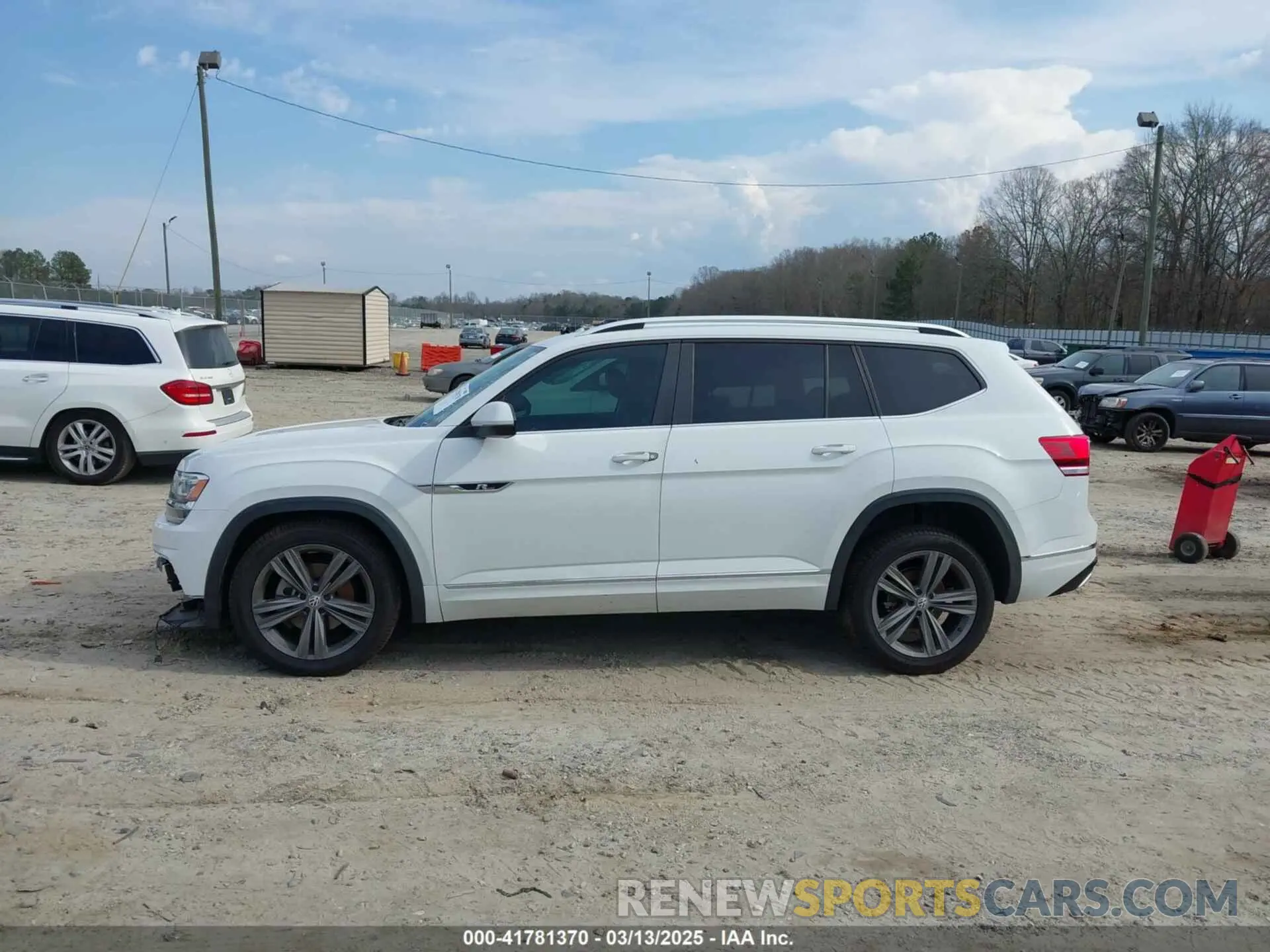 15 Фотография поврежденного автомобиля 1V2YR2CA3KC547188 VOLKSWAGEN ATLAS 2019