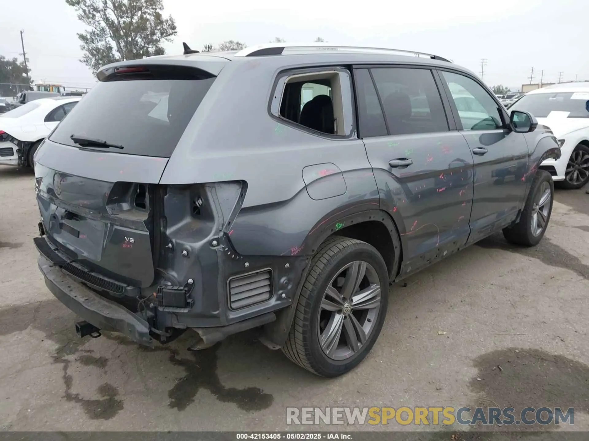 4 Фотография поврежденного автомобиля 1V2YR2CA9KC511490 VOLKSWAGEN ATLAS 2019