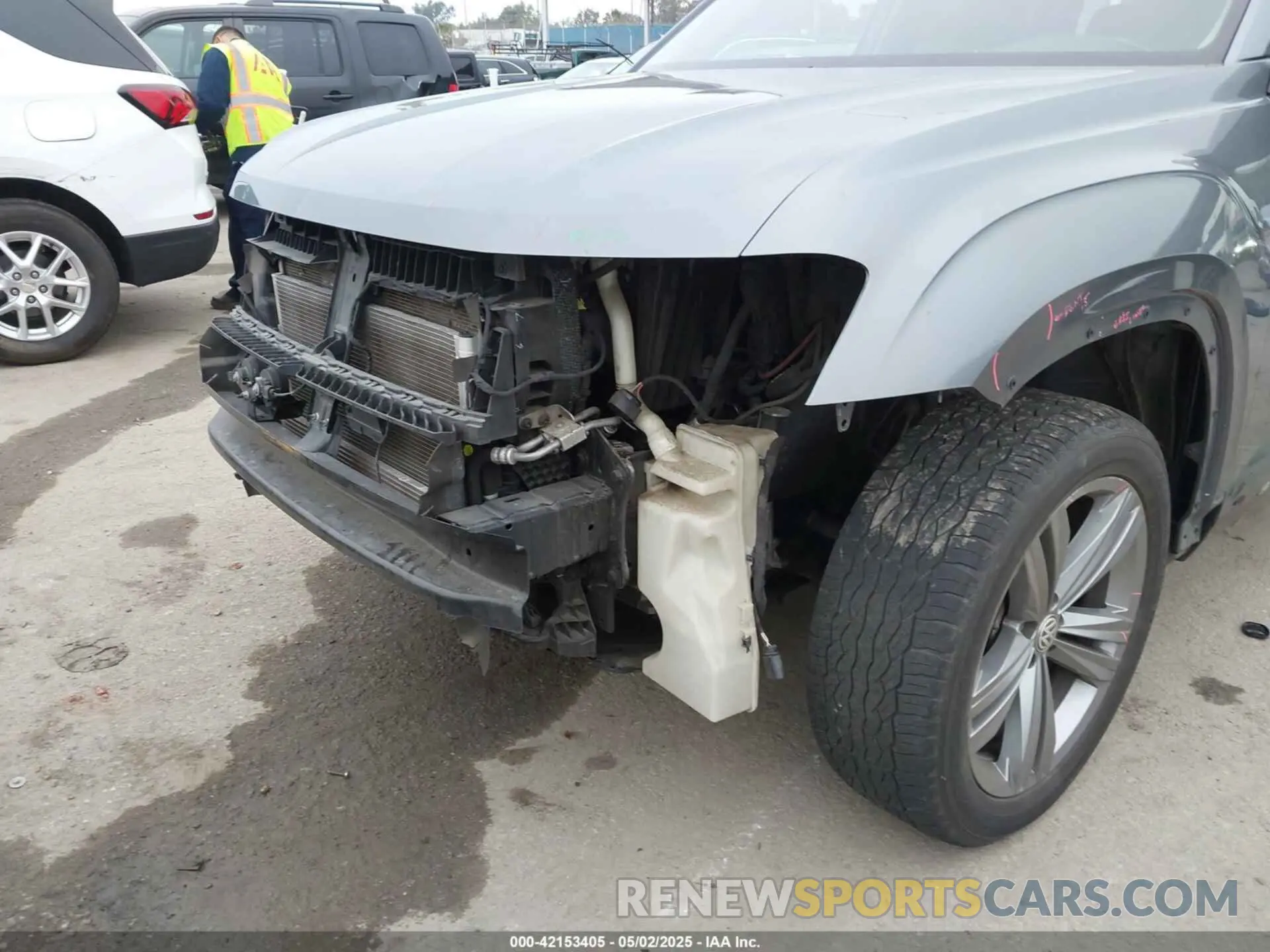 6 Фотография поврежденного автомобиля 1V2YR2CA9KC511490 VOLKSWAGEN ATLAS 2019
