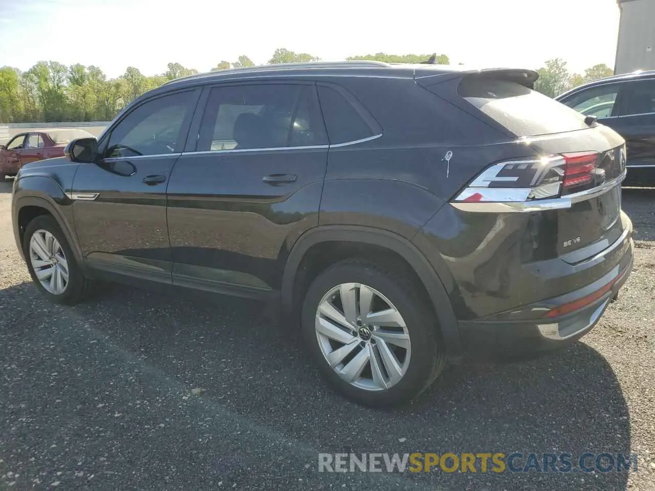 2 Photograph of a damaged car 1V21E2CA0LC227597 VOLKSWAGEN ATLAS 2020