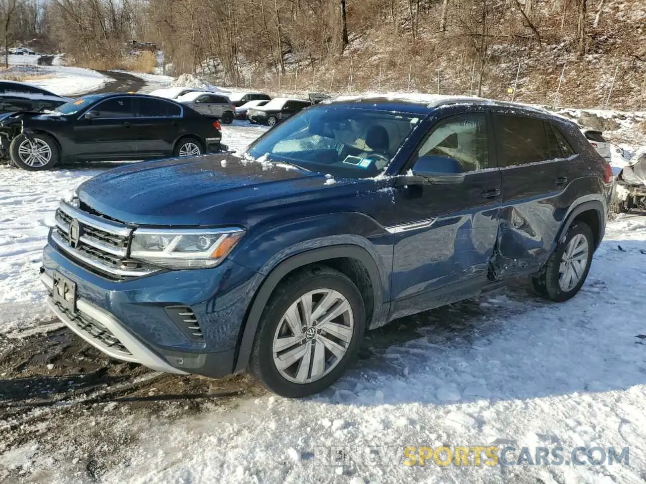 1 Photograph of a damaged car 1V21E2CA6LC210559 VOLKSWAGEN ATLAS 2020