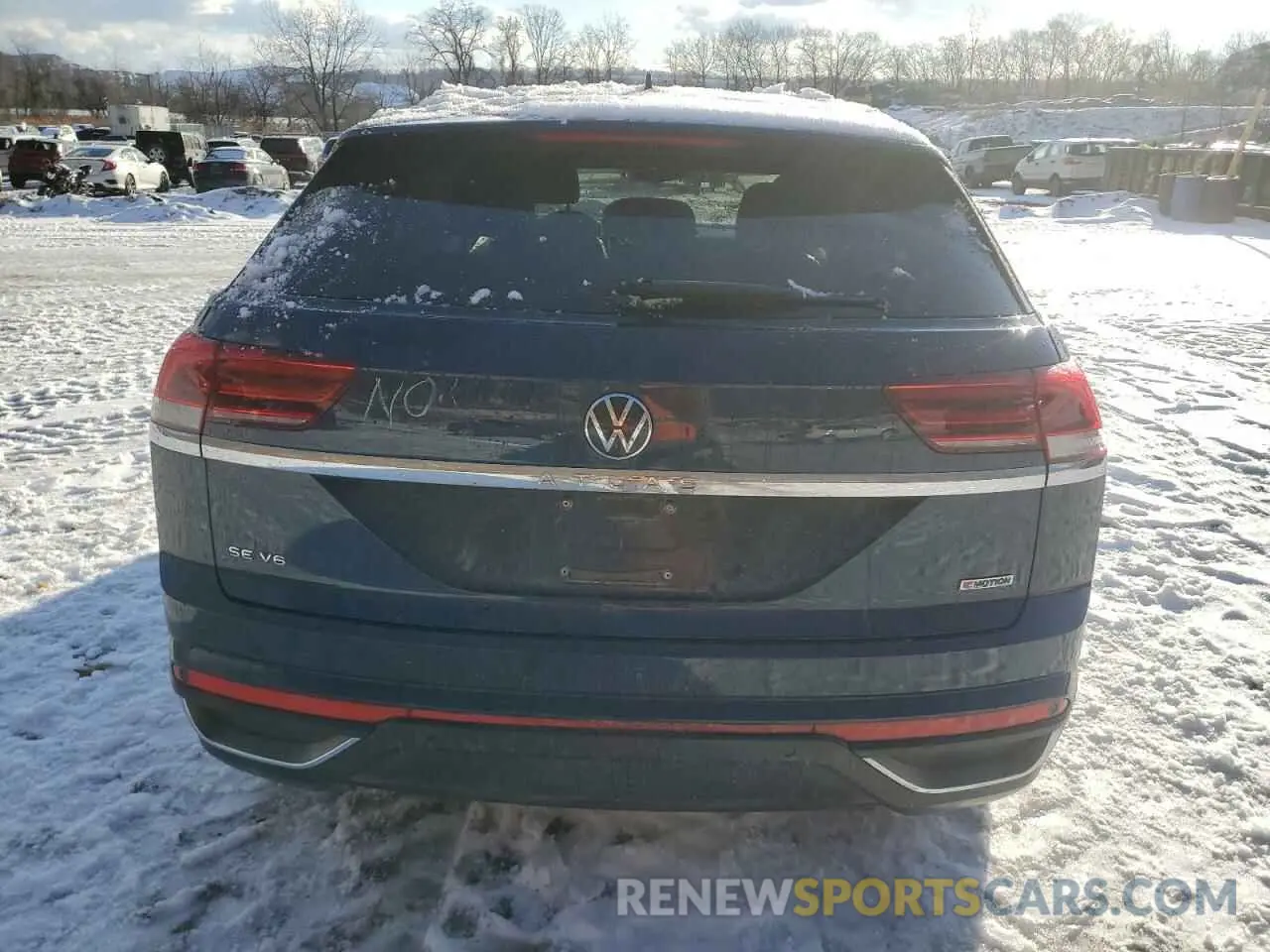 6 Photograph of a damaged car 1V21E2CA6LC210559 VOLKSWAGEN ATLAS 2020
