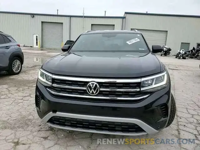 11 Photograph of a damaged car 1V21E2CA8LC224057 VOLKSWAGEN ATLAS 2020