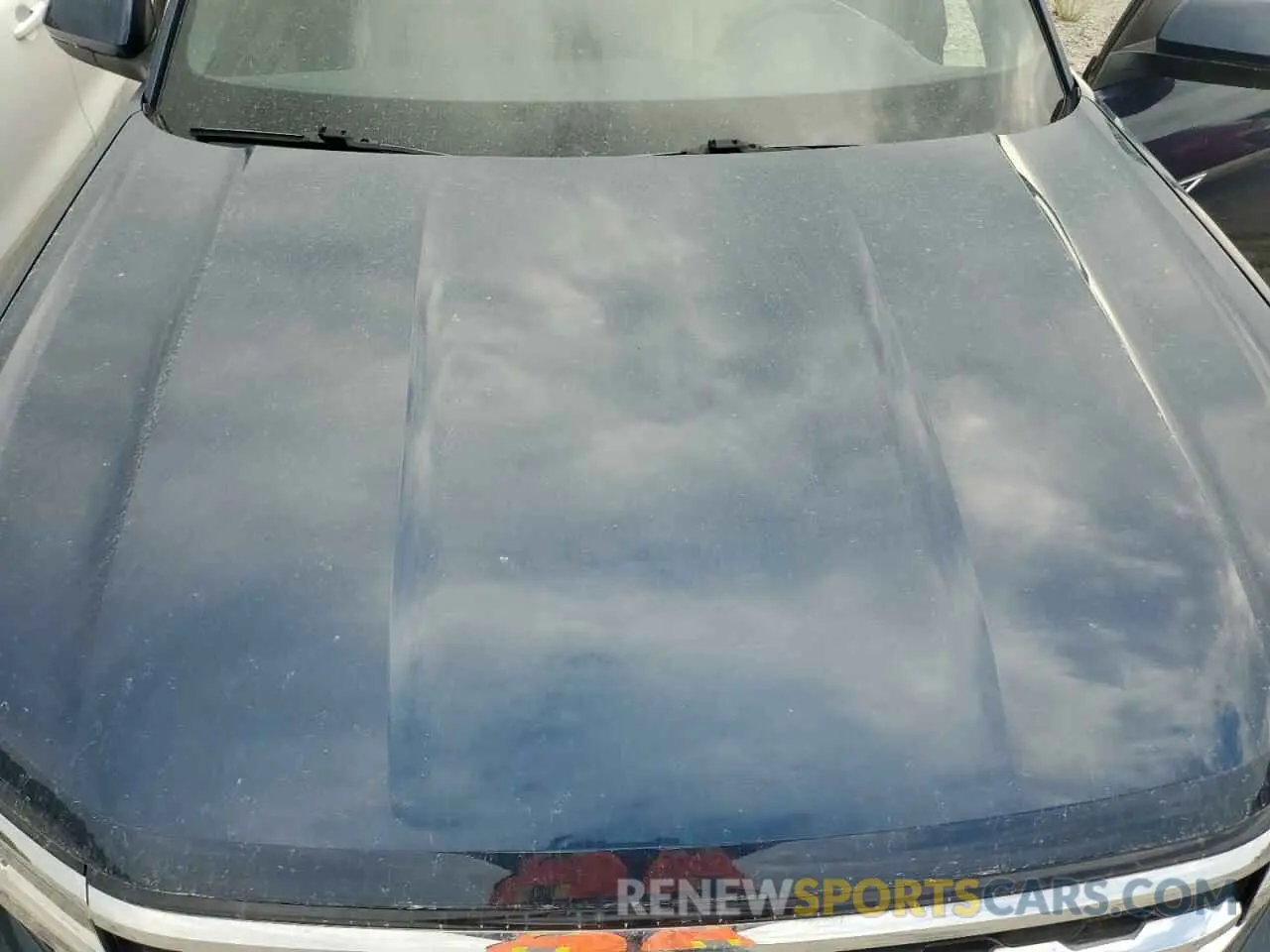 12 Photograph of a damaged car 1V25E2CA2LC217378 VOLKSWAGEN ATLAS 2020