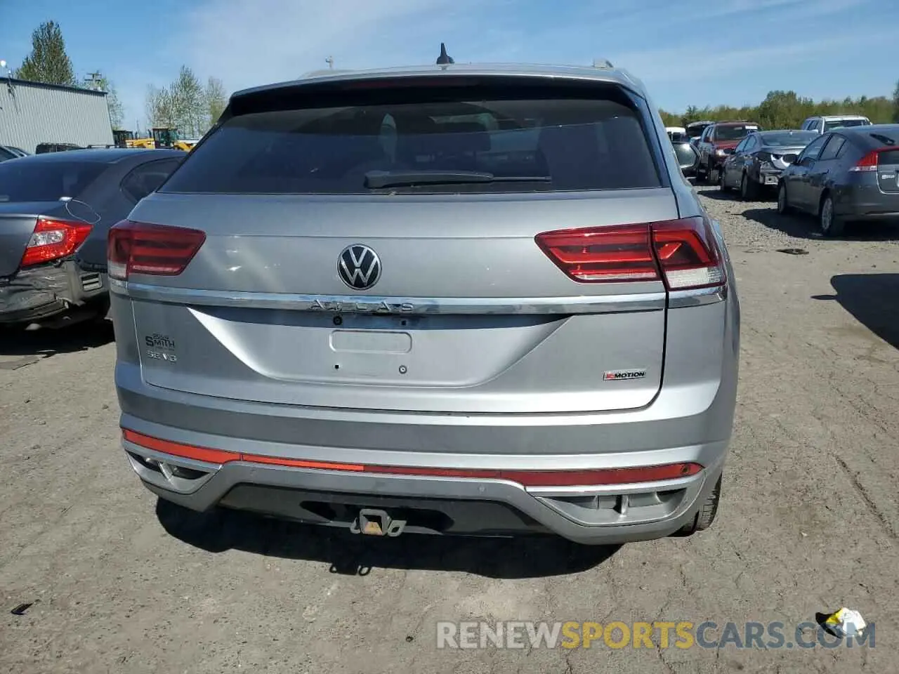 6 Photograph of a damaged car 1V26E2CA2LC231902 VOLKSWAGEN ATLAS 2020