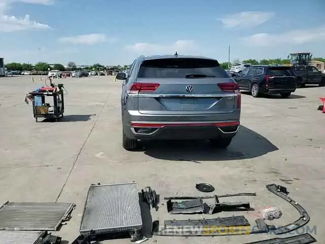 15 Photograph of a damaged car 1V2AC2CAXLC220453 VOLKSWAGEN ATLAS 2020
