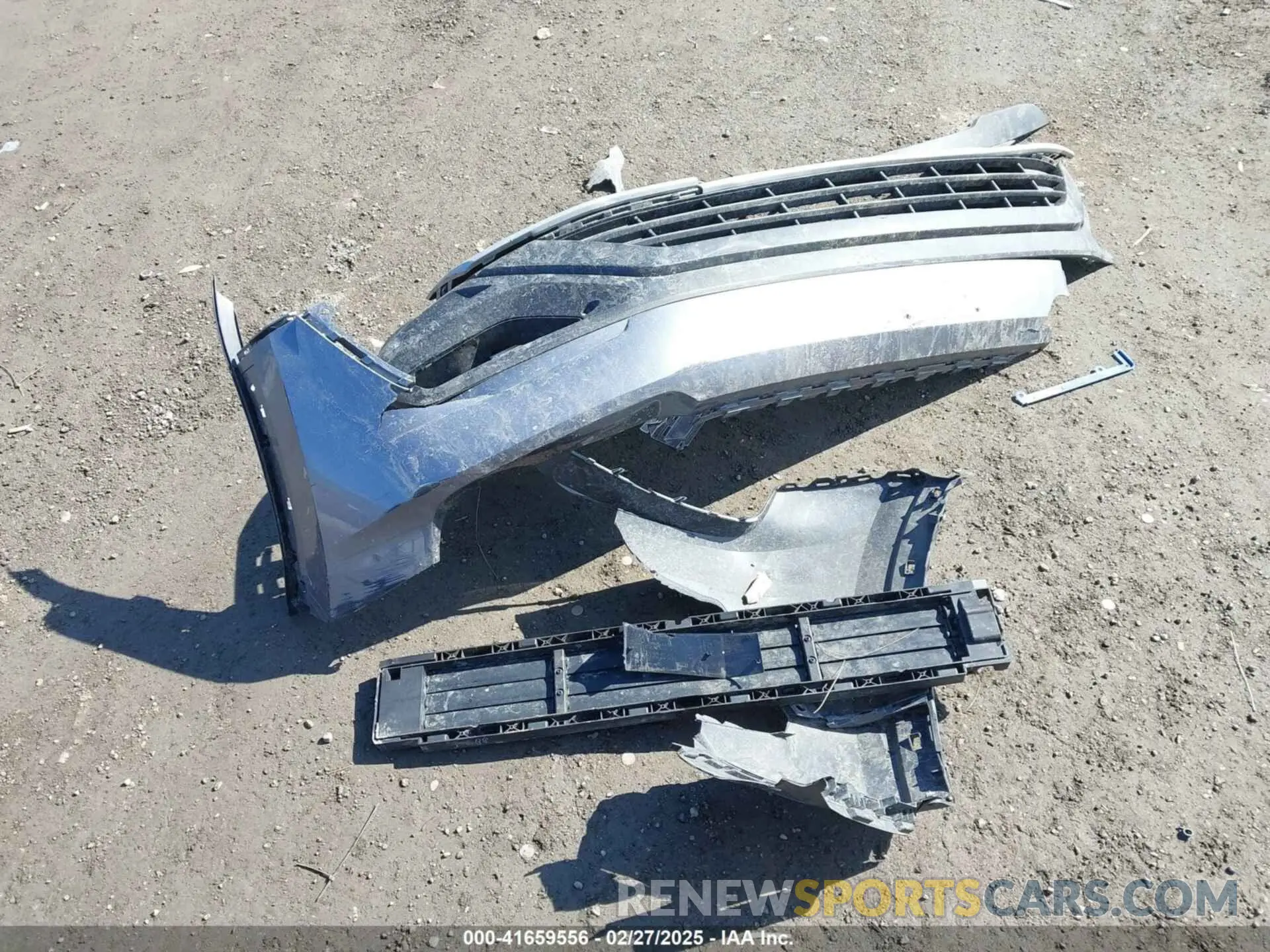 12 Photograph of a damaged car 1V2AP2CA0LC501536 VOLKSWAGEN ATLAS 2020