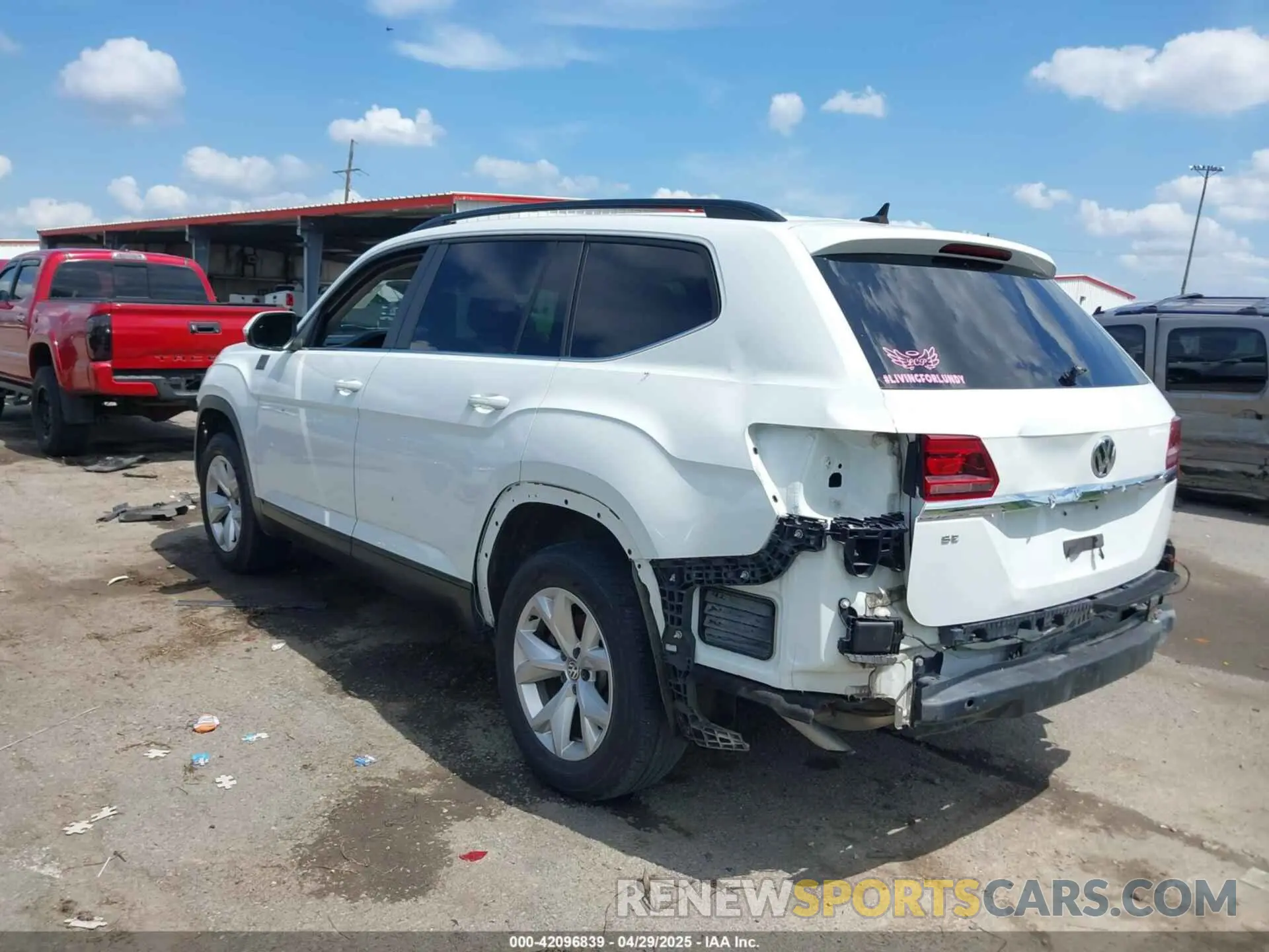 3 Фотография поврежденного автомобиля 1V2DP2CAXLC500407 VOLKSWAGEN ATLAS 2020