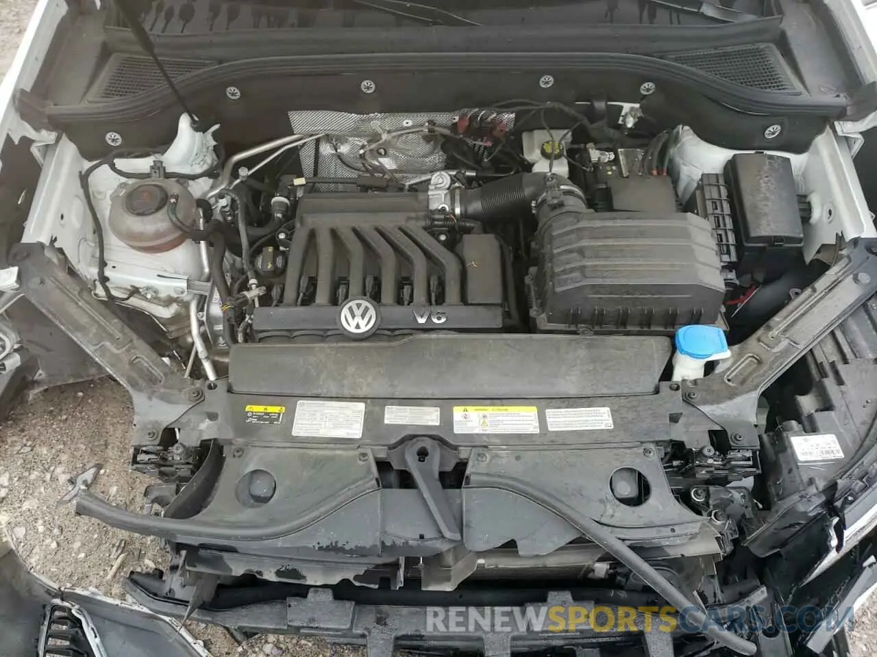 13 Photograph of a damaged car 1V2ME2CAXLC232299 VOLKSWAGEN ATLAS 2020