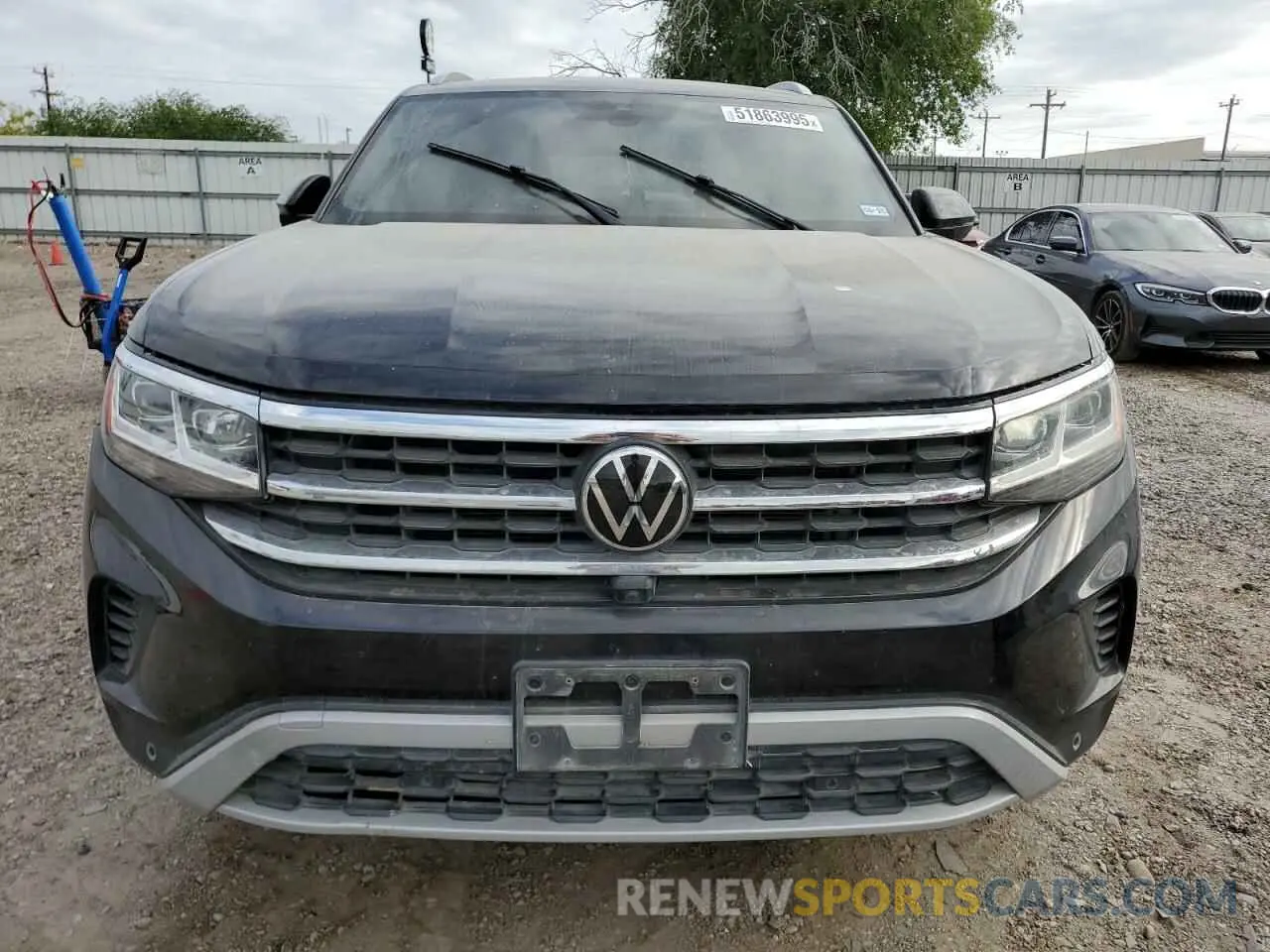 5 Photograph of a damaged car 1V2NE2CA6LC213611 VOLKSWAGEN ATLAS 2020