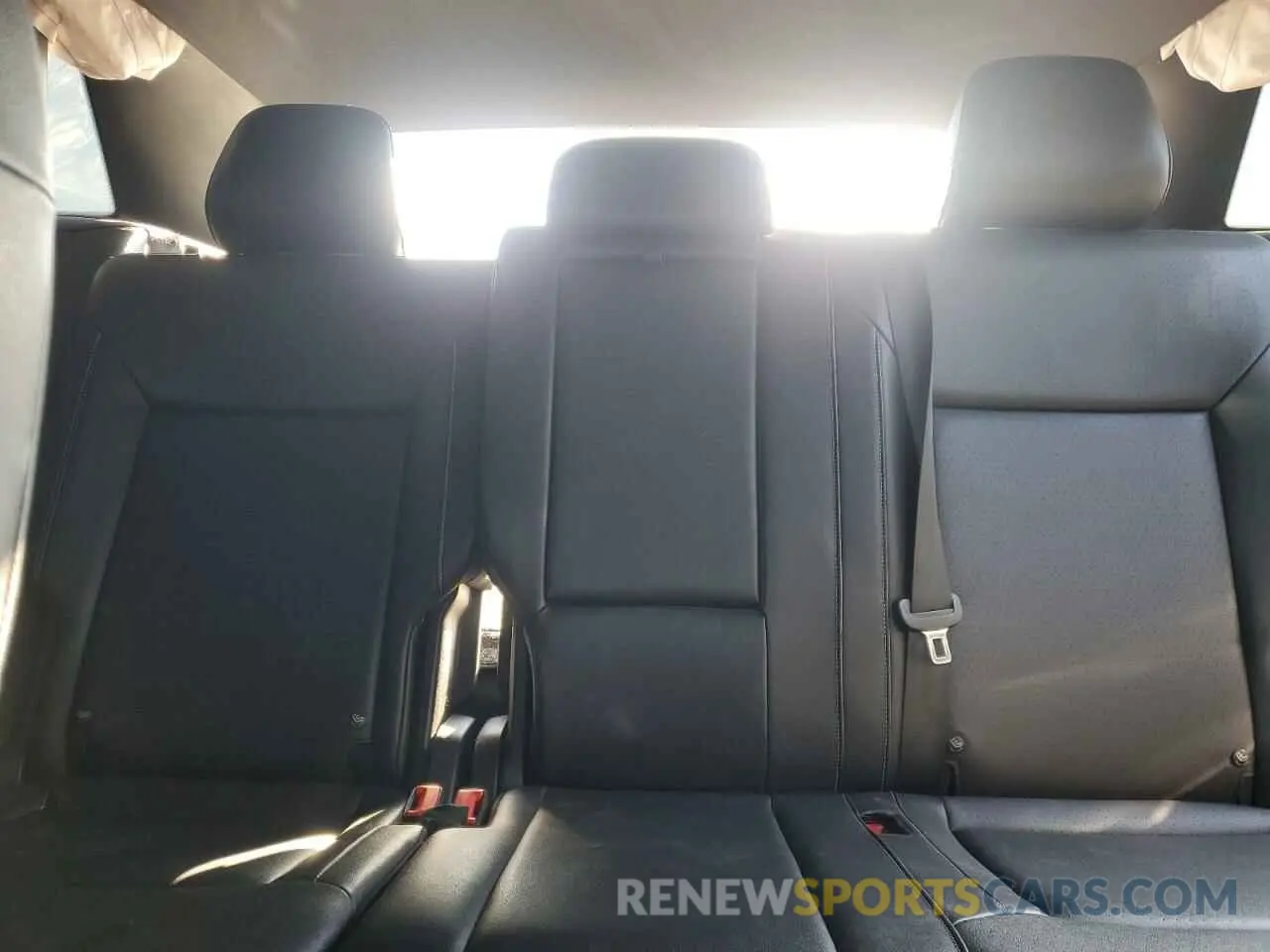 10 Photograph of a damaged car 1V2YE2CA7LC226509 VOLKSWAGEN ATLAS 2020