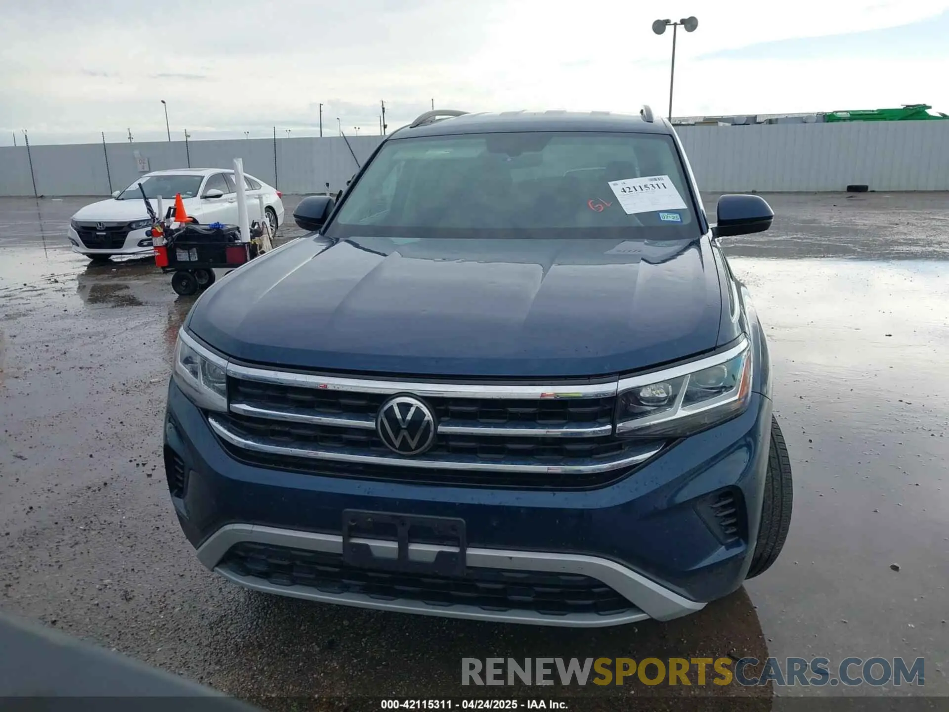 12 Photograph of a damaged car 1V2AP2CA4MC562633 VOLKSWAGEN ATLAS 2021