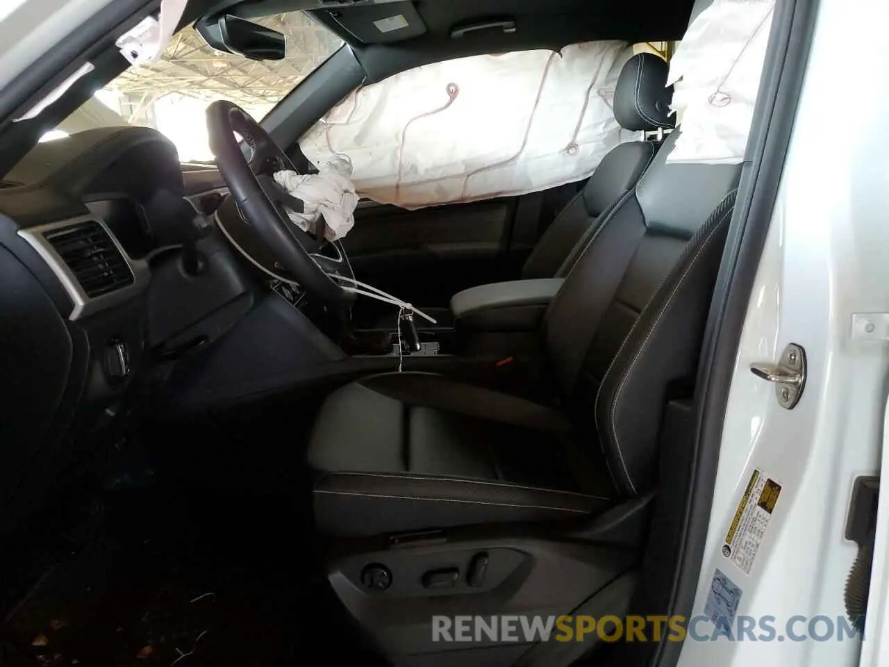 7 Фотография поврежденного автомобиля 1V2BC2CA8MC236298 VOLKSWAGEN ATLAS 2021