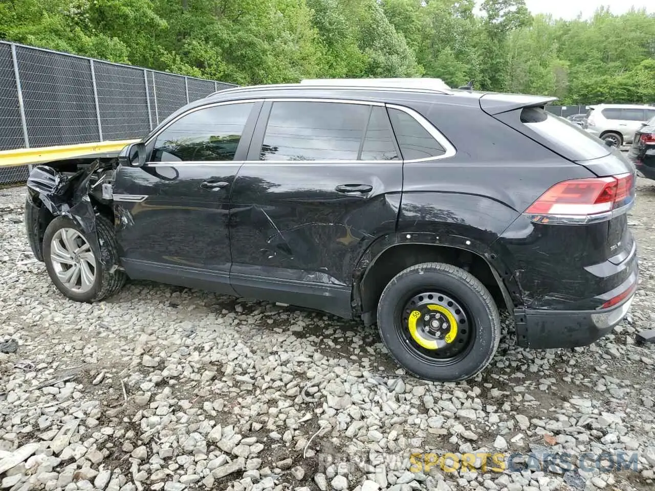 2 Фотография поврежденного автомобиля 1V2BE2CA7MC213069 VOLKSWAGEN ATLAS 2021