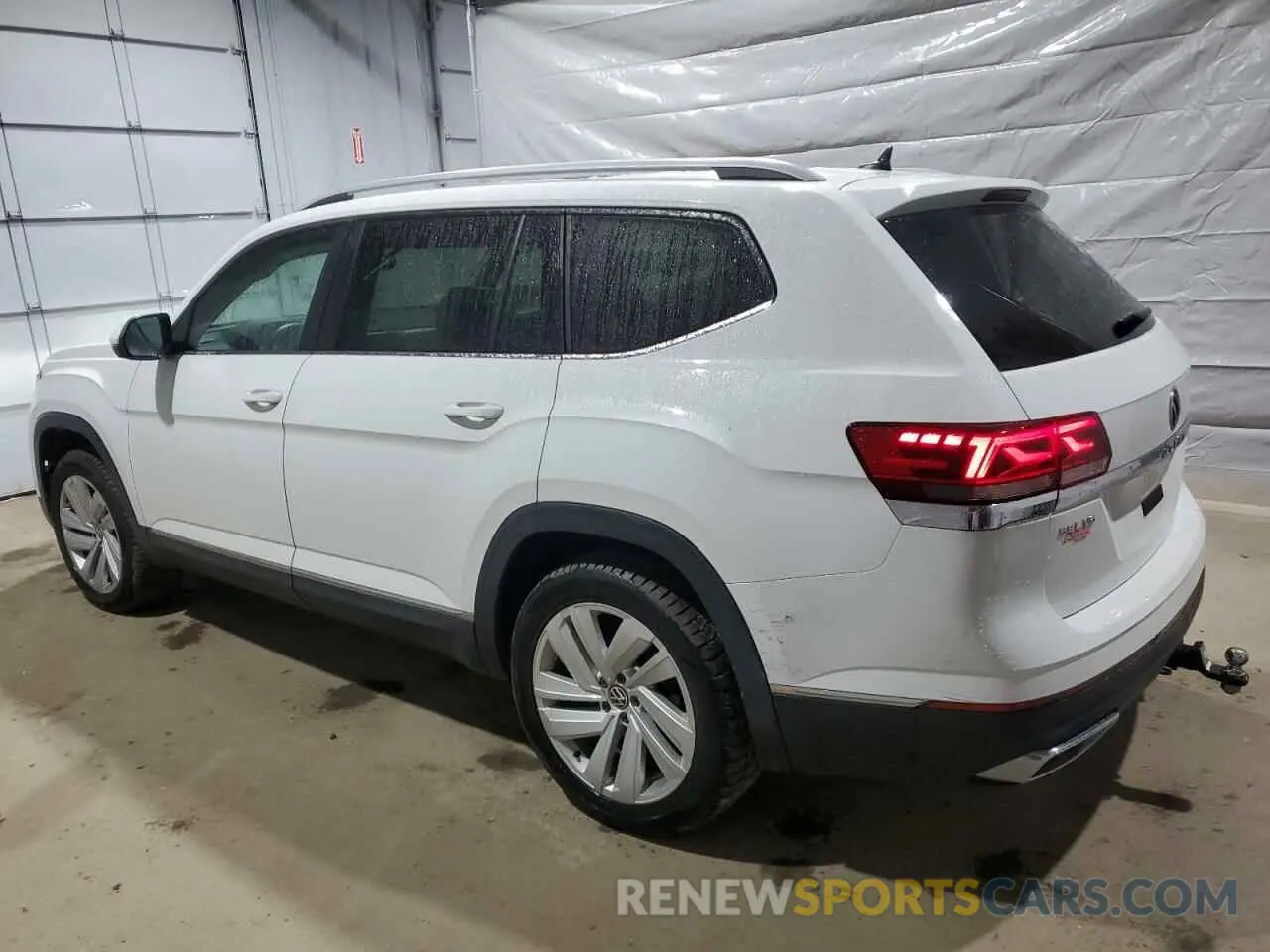 2 Фотография поврежденного автомобиля 1V2BR2CA0MC581890 VOLKSWAGEN ATLAS 2021