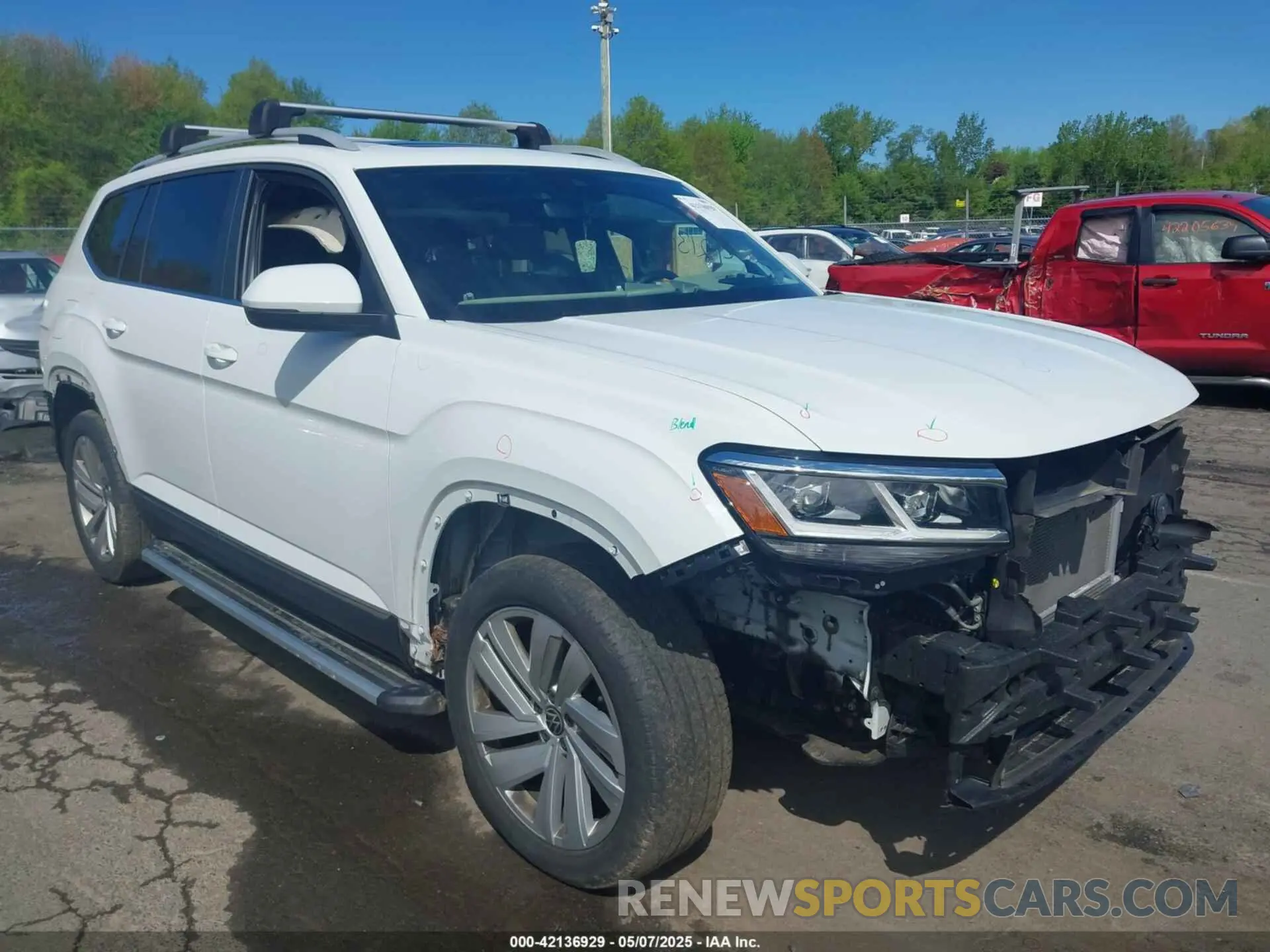 1 Photograph of a damaged car 1V2BR2CA5MC523418 VOLKSWAGEN ATLAS 2021
