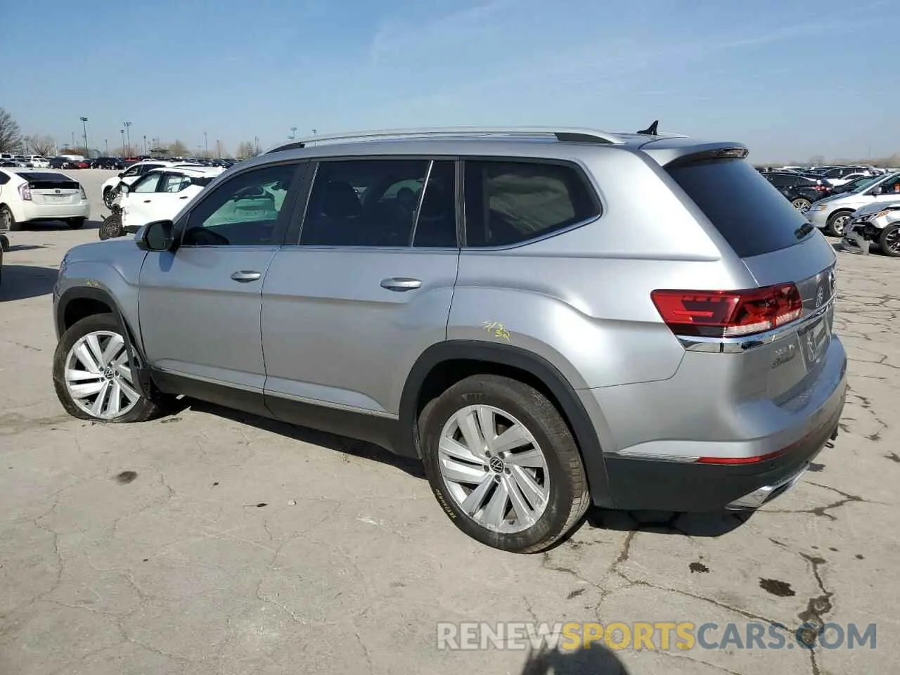 2 Фотография поврежденного автомобиля 1V2BR2CA8MC501462 VOLKSWAGEN ATLAS 2021