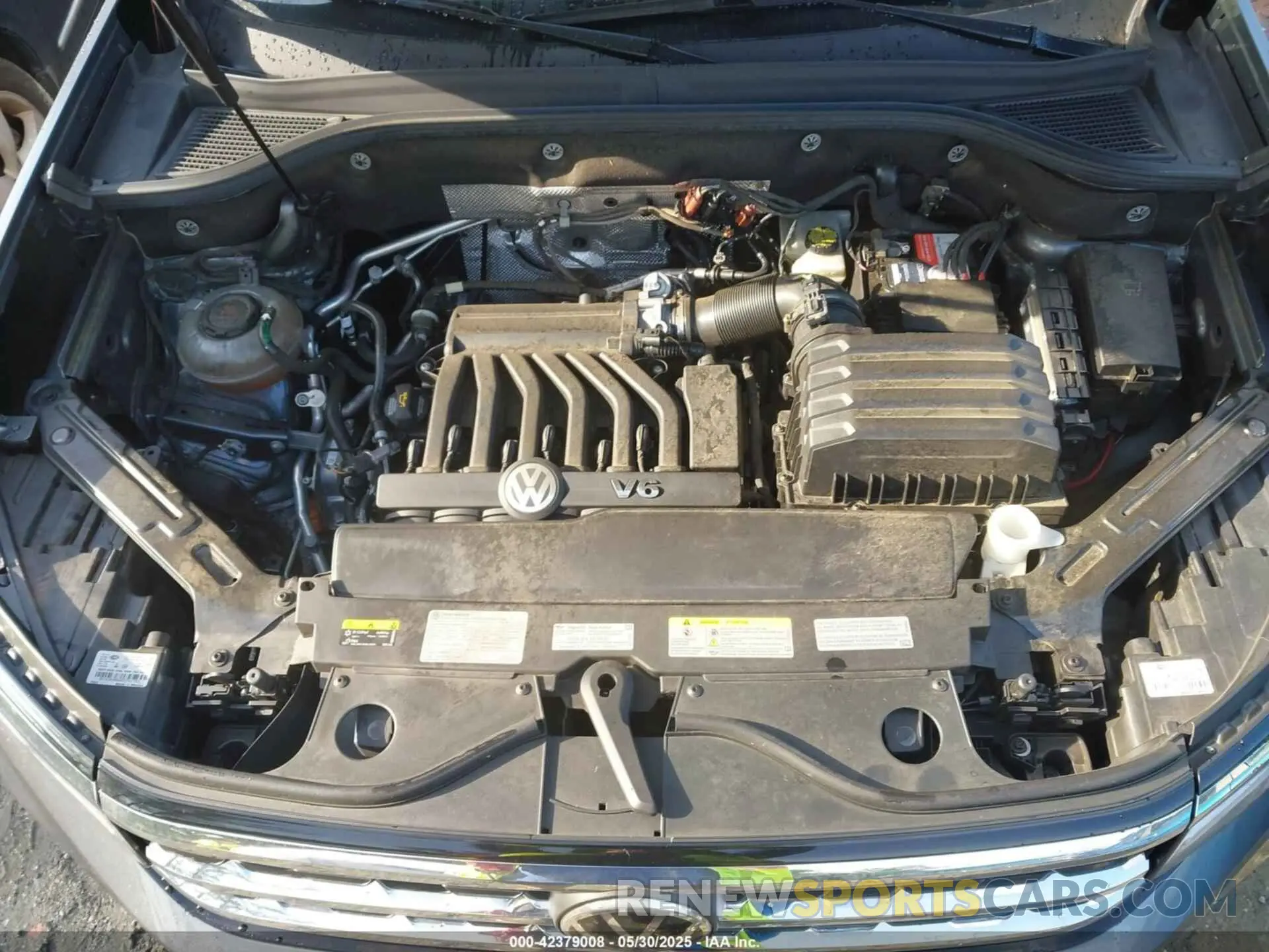 10 Photograph of a damaged car 1V2BR2CA8MC577991 VOLKSWAGEN ATLAS 2021
