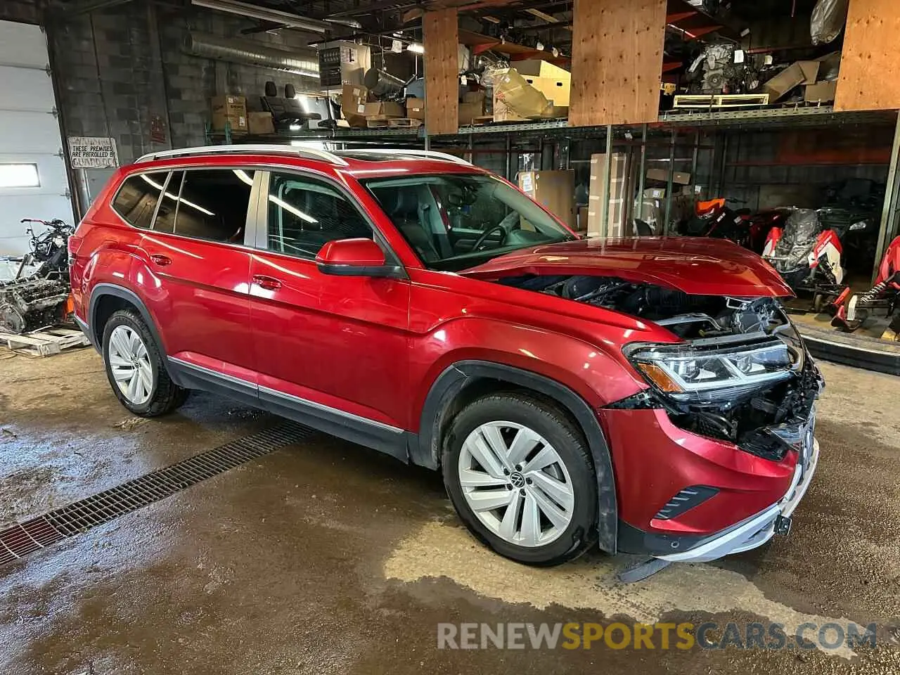 1 Photograph of a damaged car 1V2BR2CAXMC563719 VOLKSWAGEN ATLAS 2021