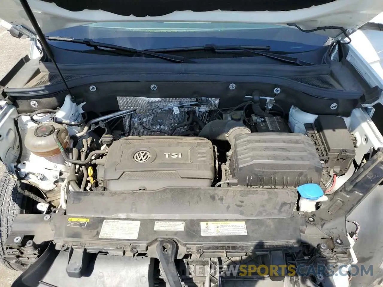 12 Photograph of a damaged car 1V2DP2CA1MC549724 VOLKSWAGEN ATLAS 2021