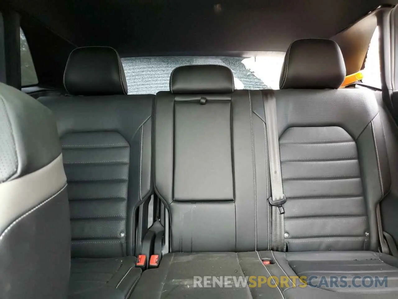 10 Photograph of a damaged car 1V2FE2CA1MC222531 VOLKSWAGEN ATLAS 2021
