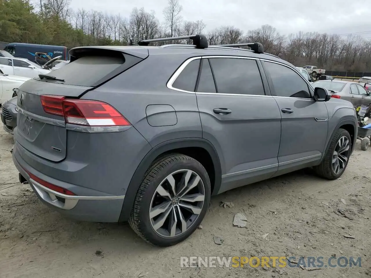 3 Photograph of a damaged car 1V2FE2CA1MC222531 VOLKSWAGEN ATLAS 2021