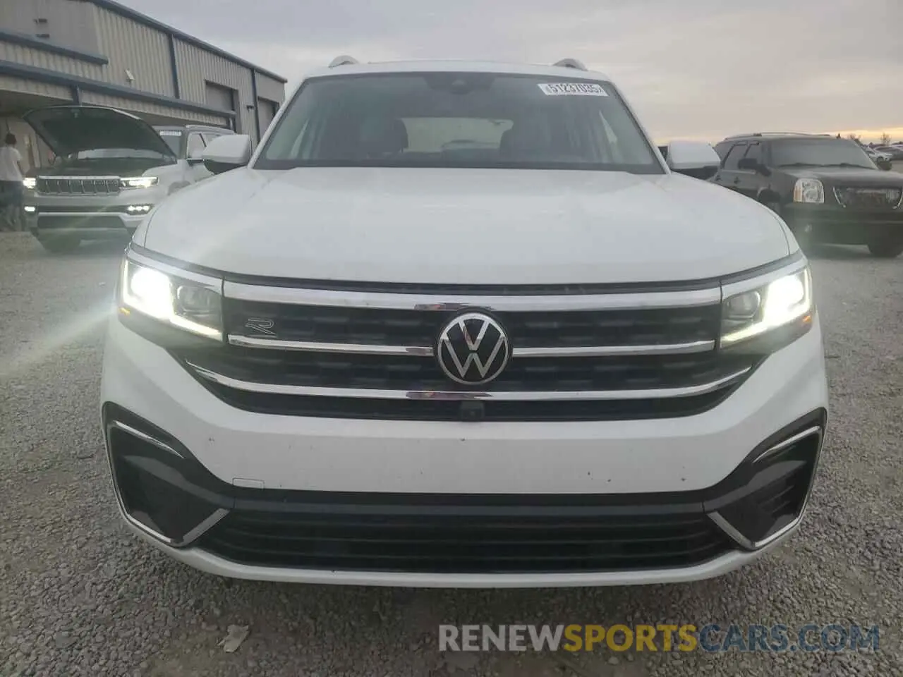 5 Фотография поврежденного автомобиля 1V2FR2CA0MC561253 VOLKSWAGEN ATLAS 2021