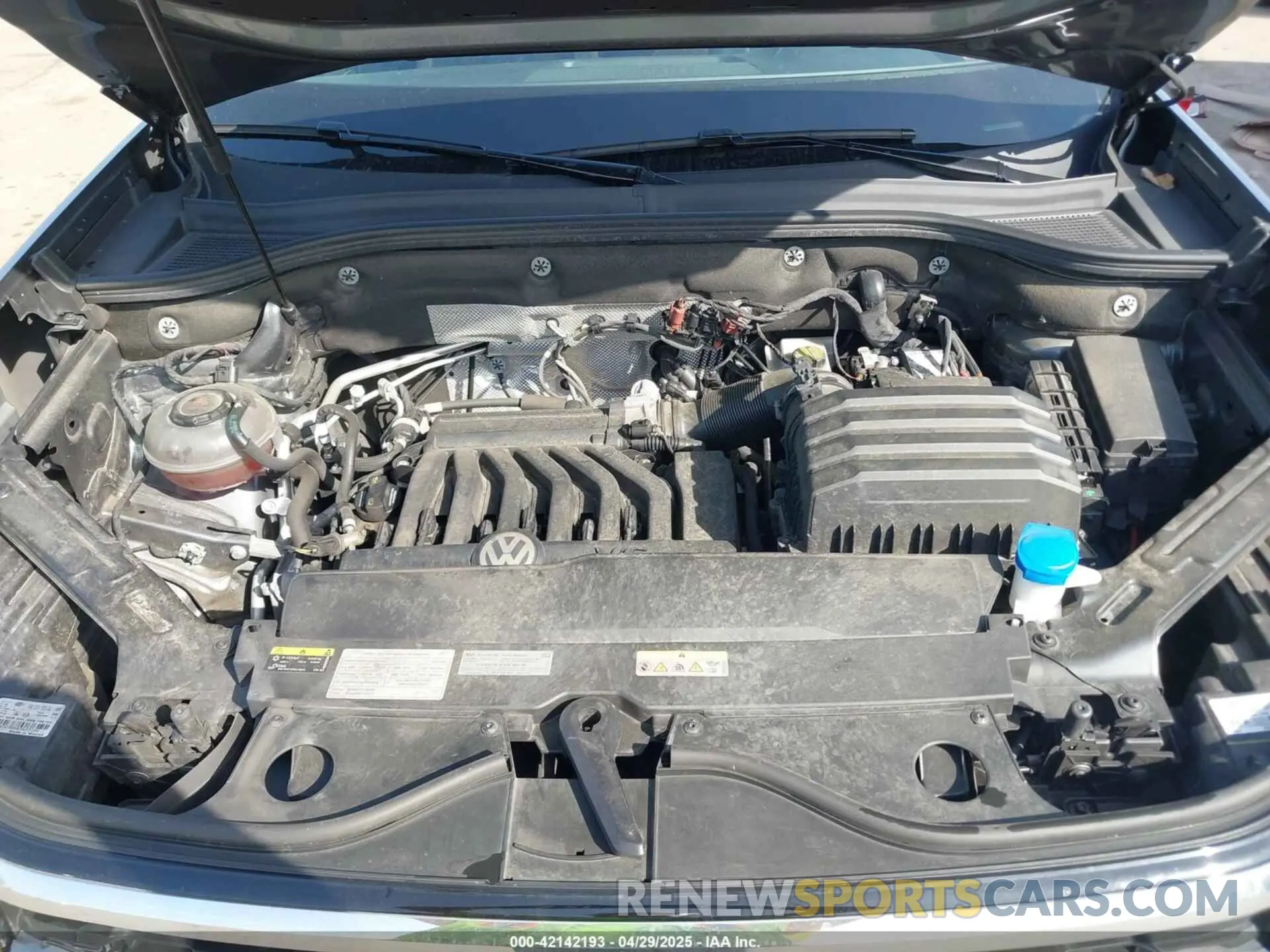 10 Photograph of a damaged car 1V2FR2CA2MC503869 VOLKSWAGEN ATLAS 2021